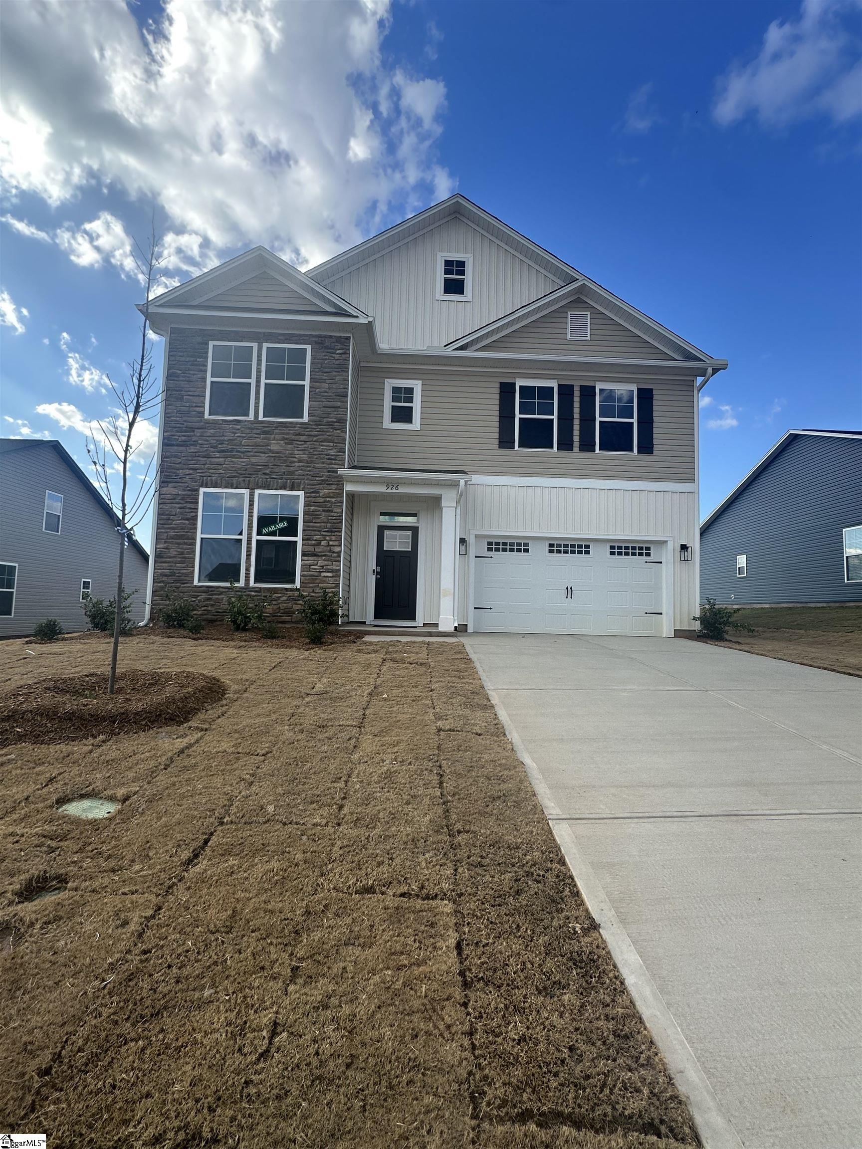 926 Gibbons Street Property Photo 1