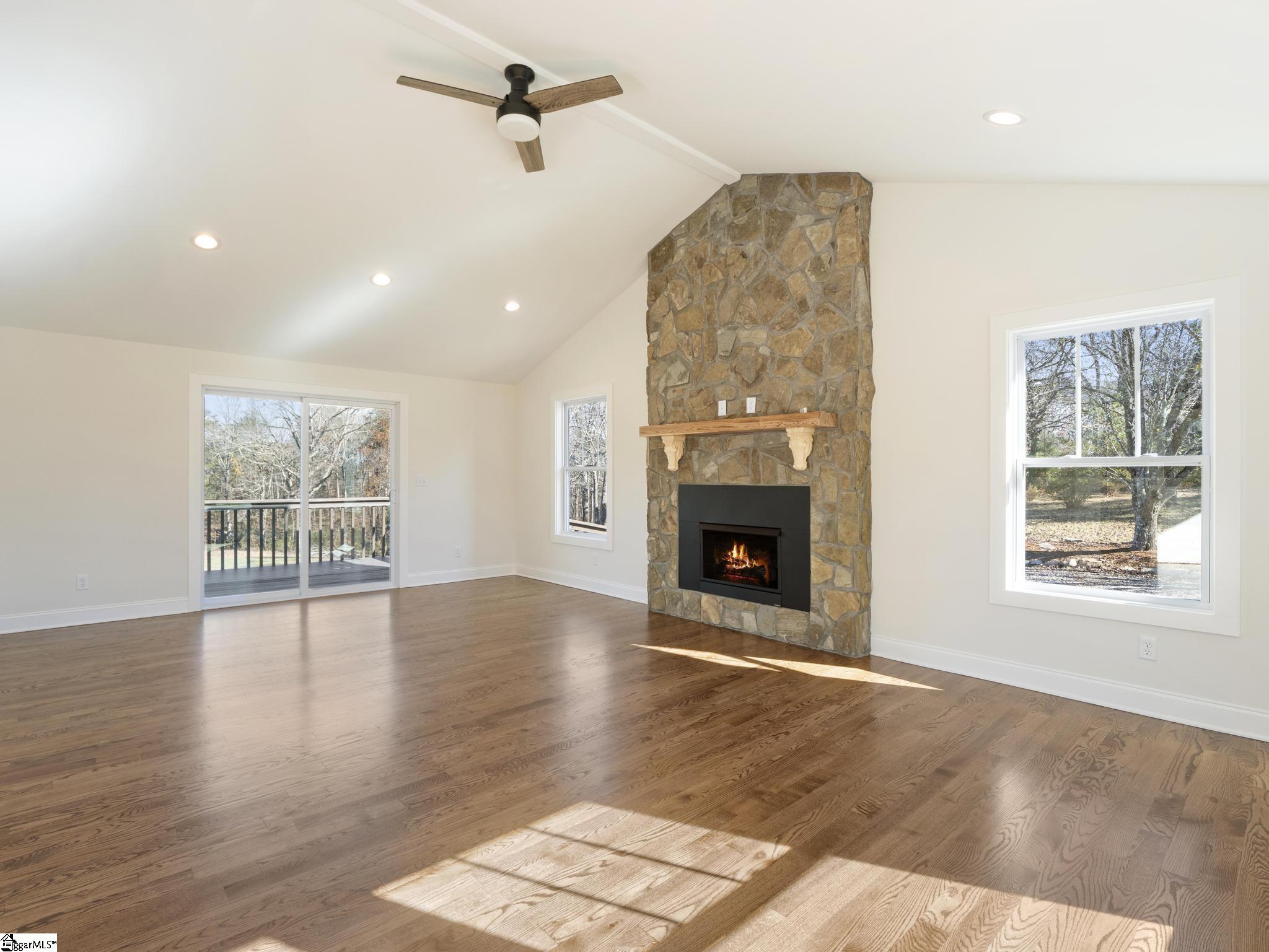 100 Gilbert Road Property Photo 6