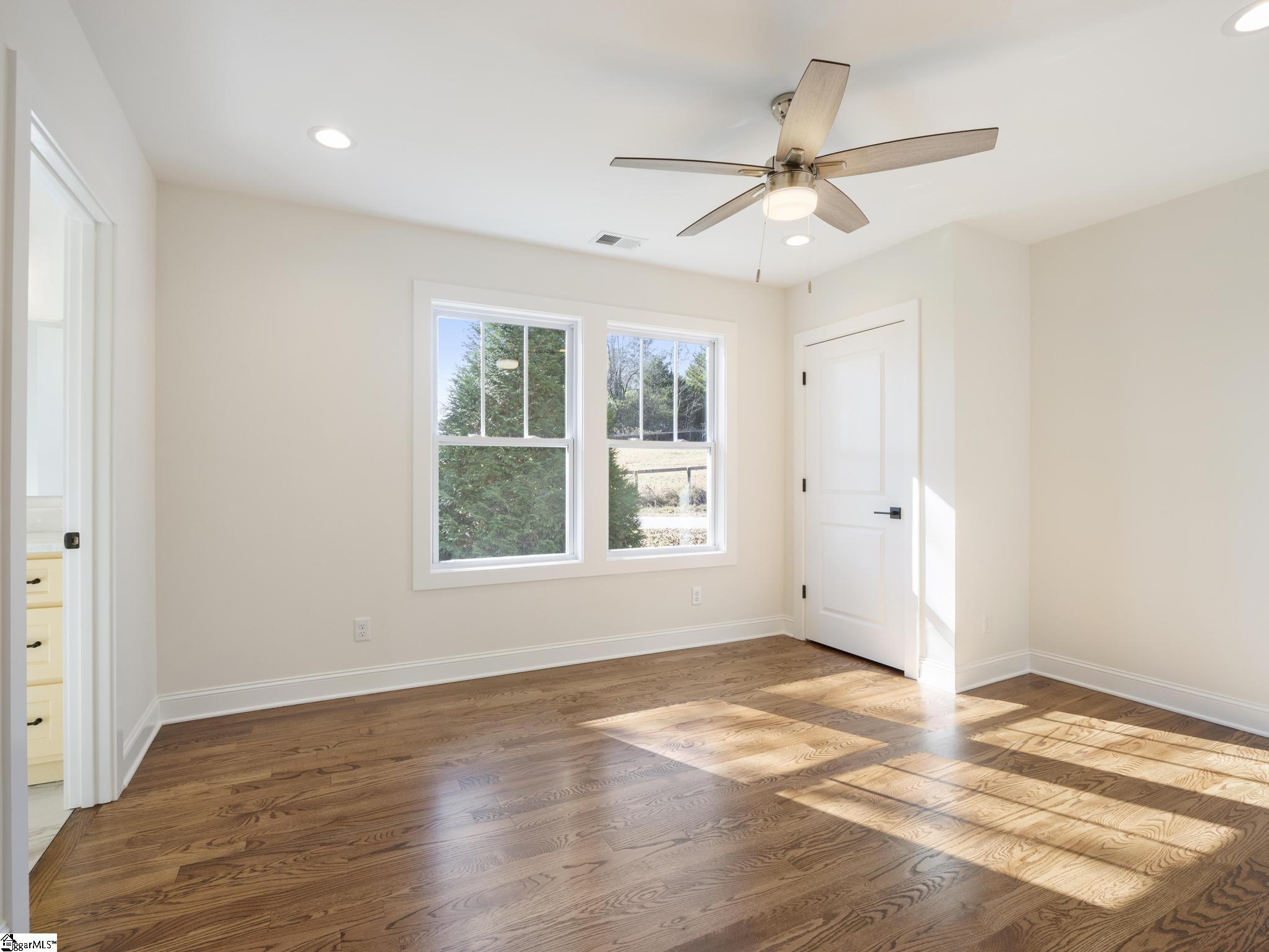 100 Gilbert Road Property Photo 14