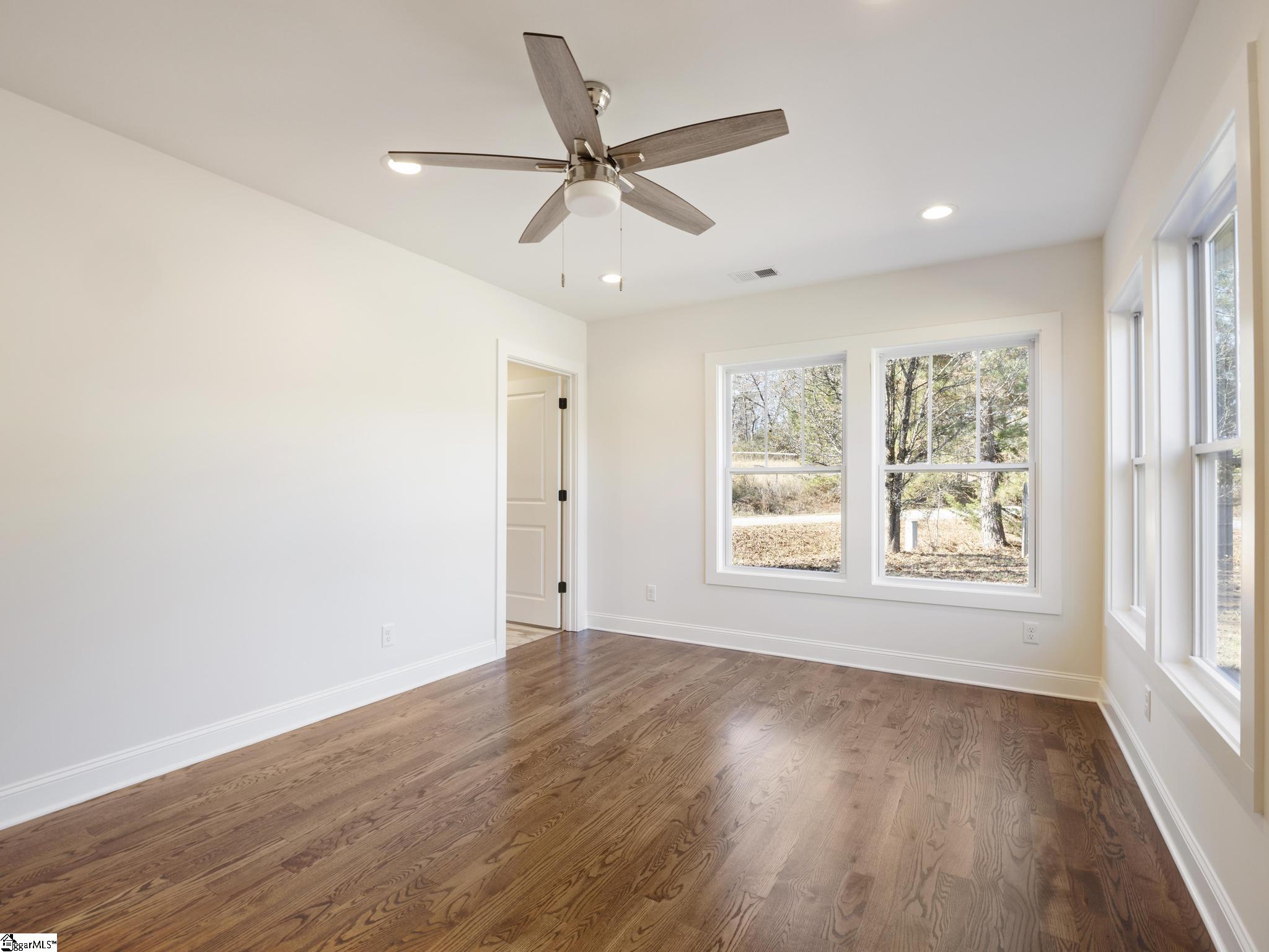 100 Gilbert Road Property Photo 15