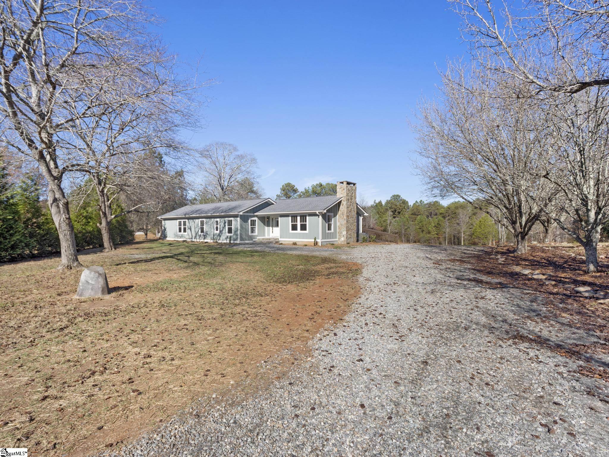 100 Gilbert Road Property Photo 21