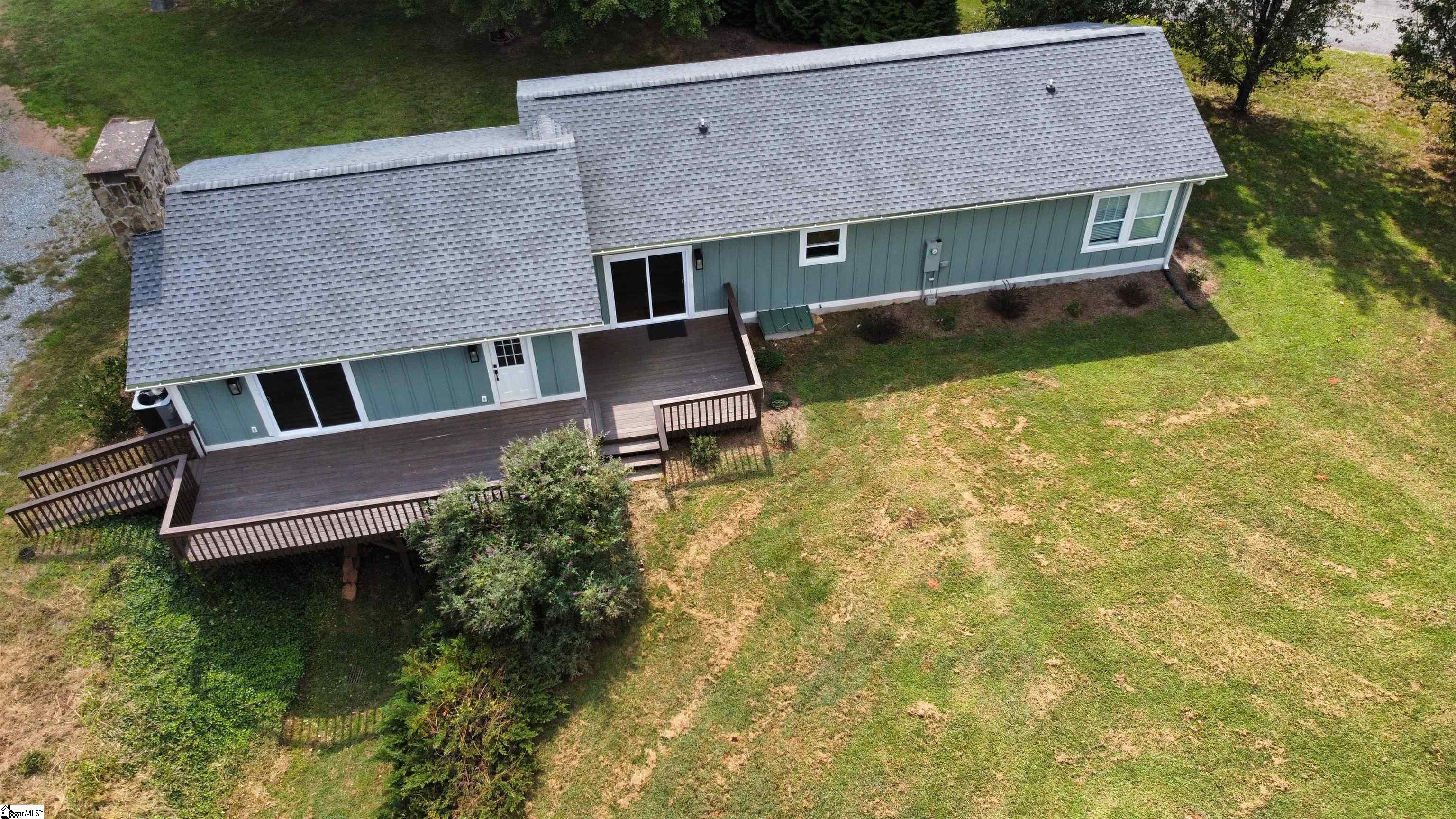 100 Gilbert Road Property Photo 25