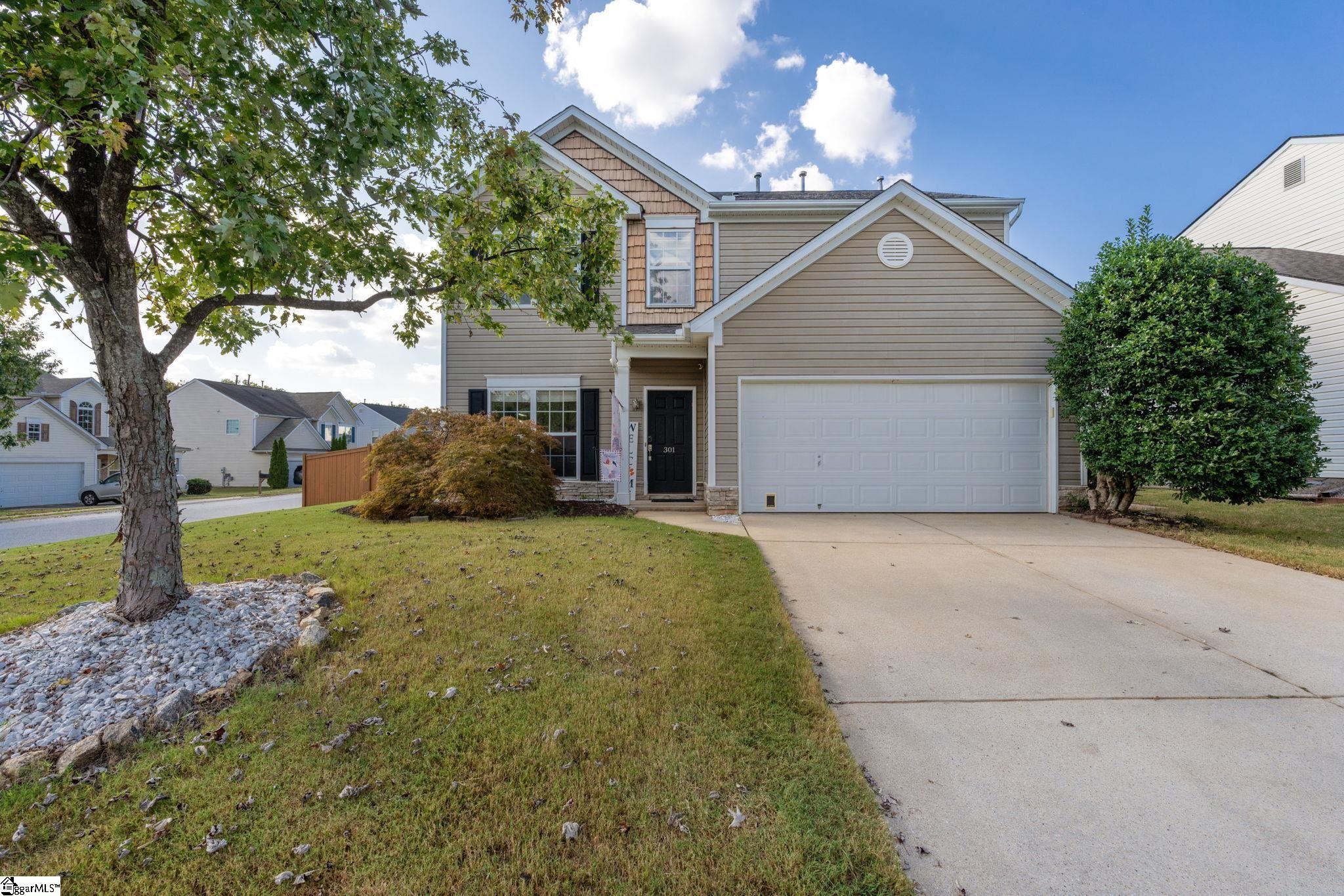 301 Blant Court Property Photo 1