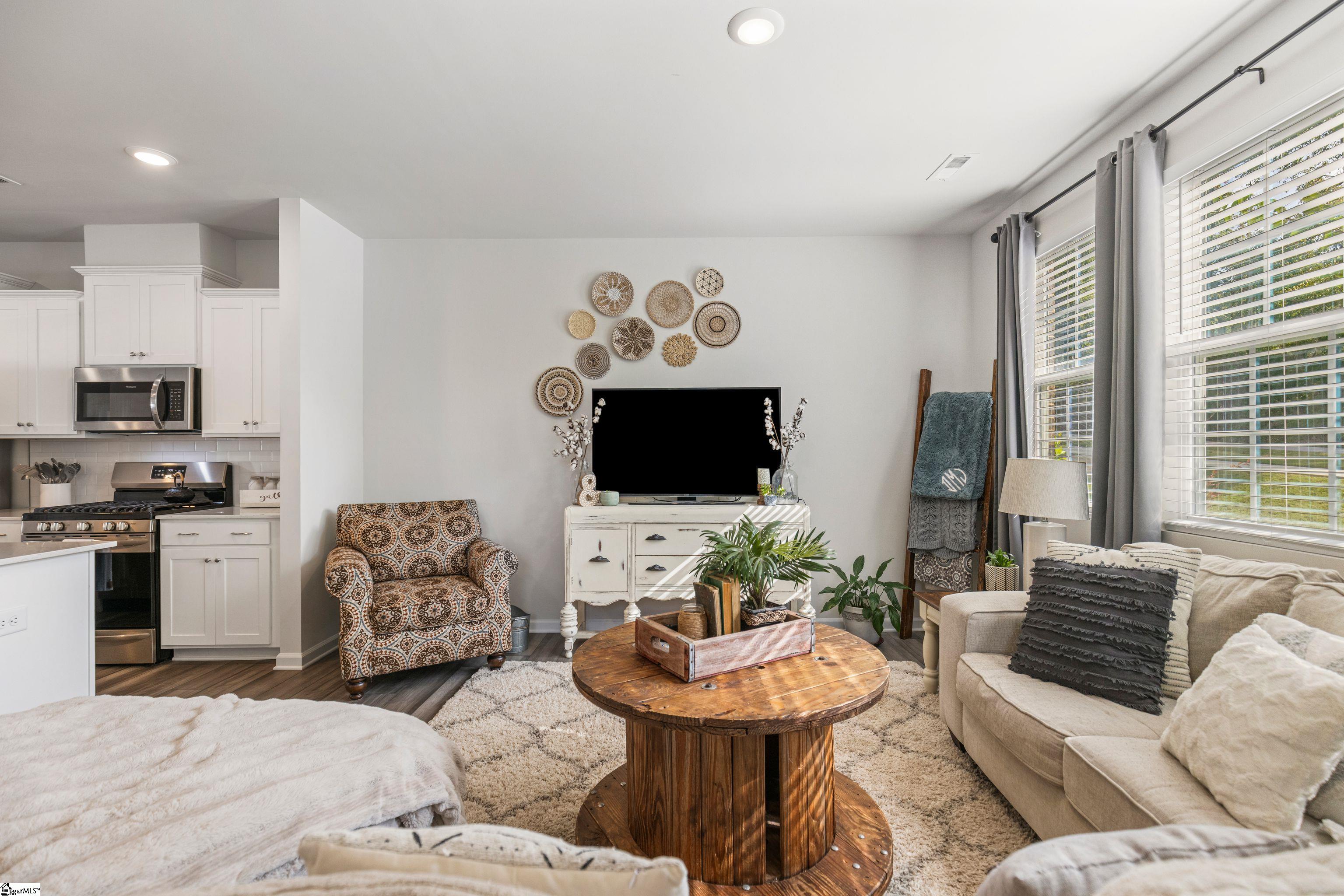 9 Trakas Court Property Photo 12