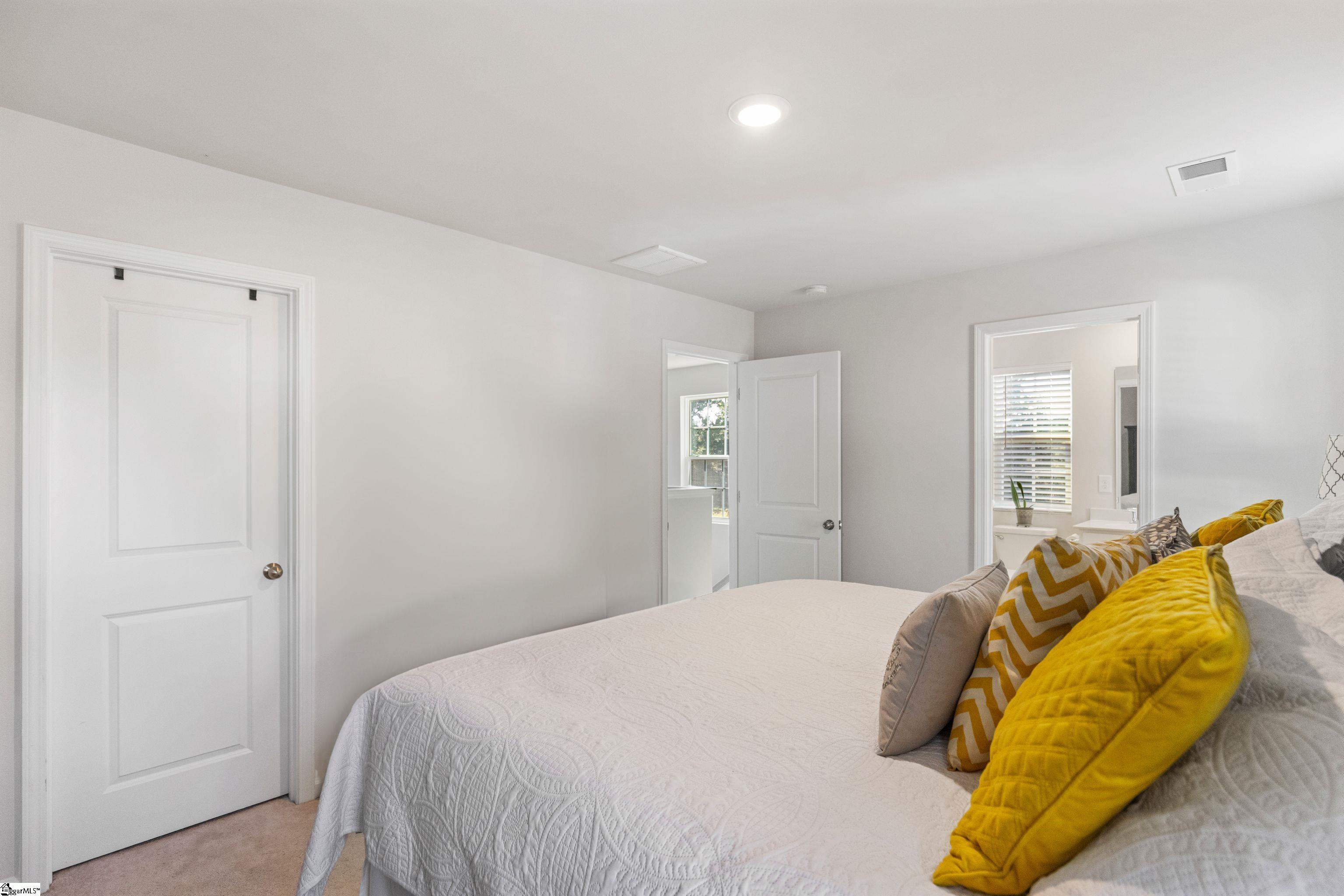 9 Trakas Court Property Photo 16