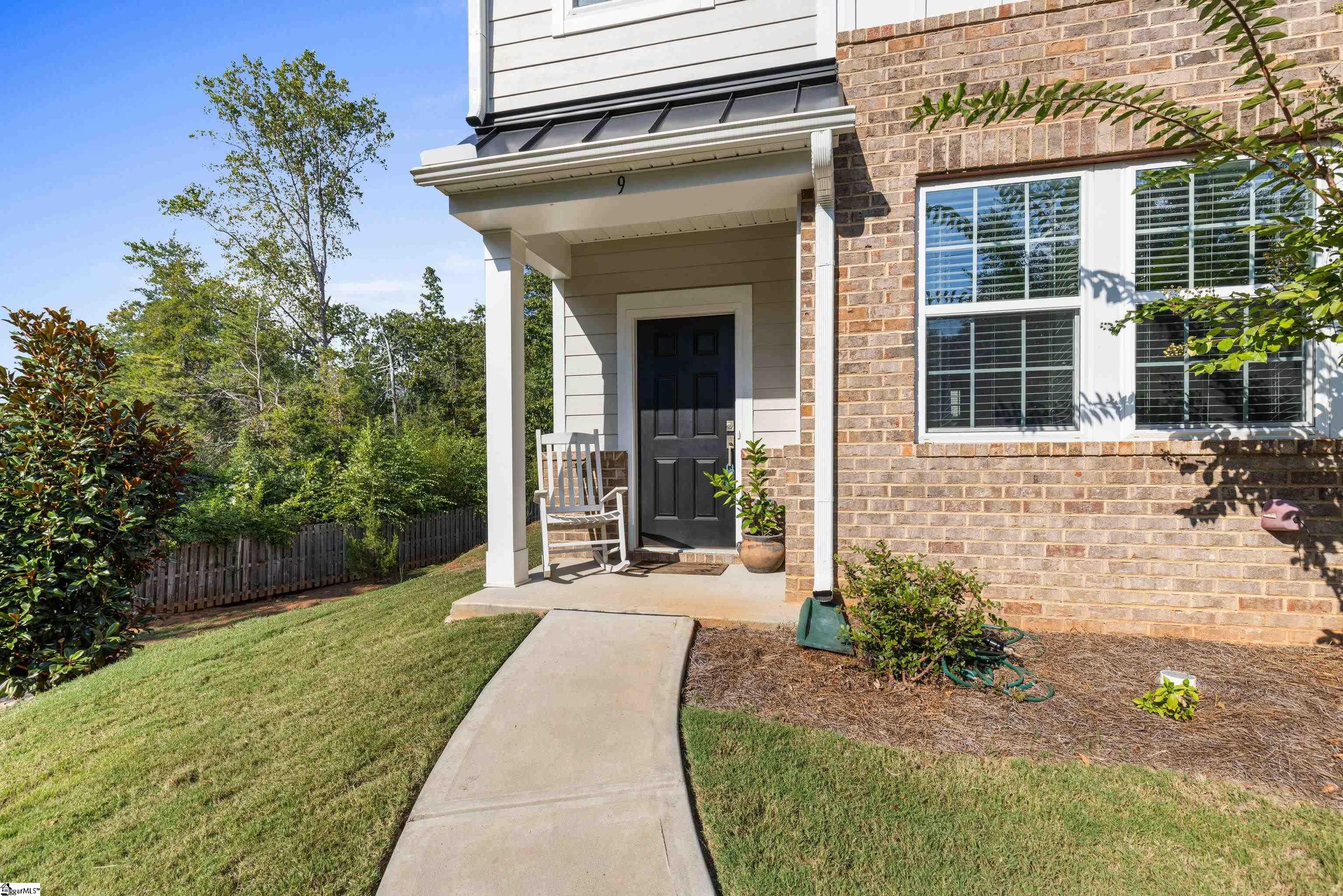 9 Trakas Court Property Photo 23