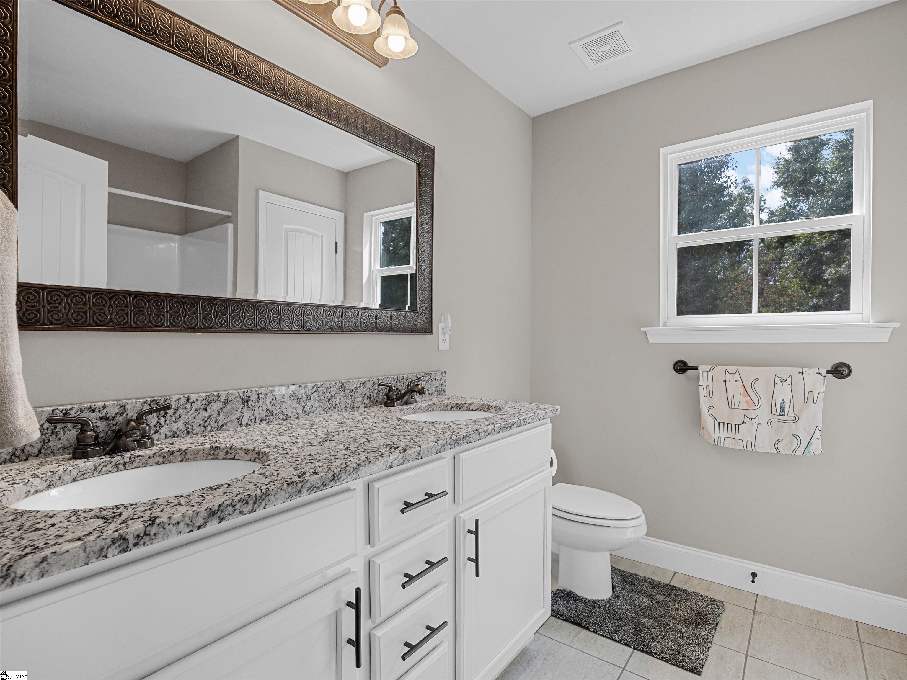 10938 Reidville Road Property Photo 23