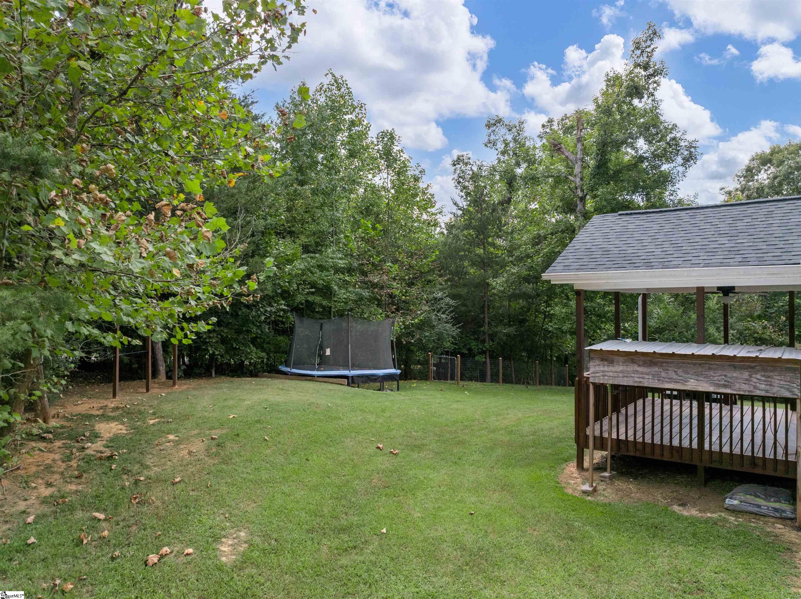 10938 Reidville Road Property Photo 32