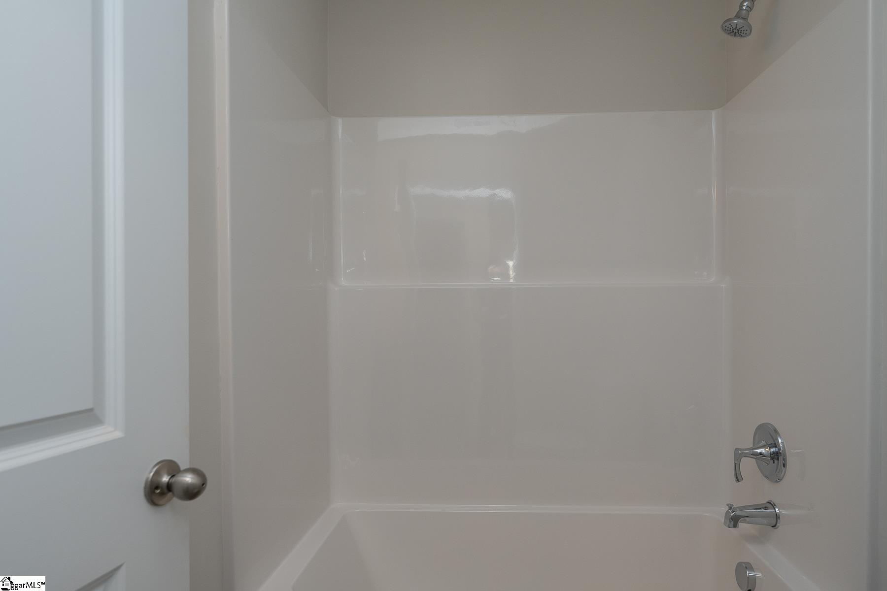 6 Thorndike Way Property Photo 20