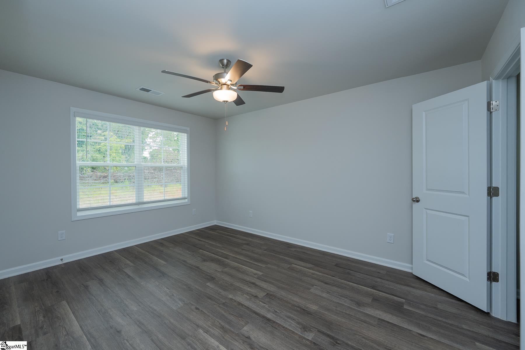 14 Thorndike Way Property Photo 18