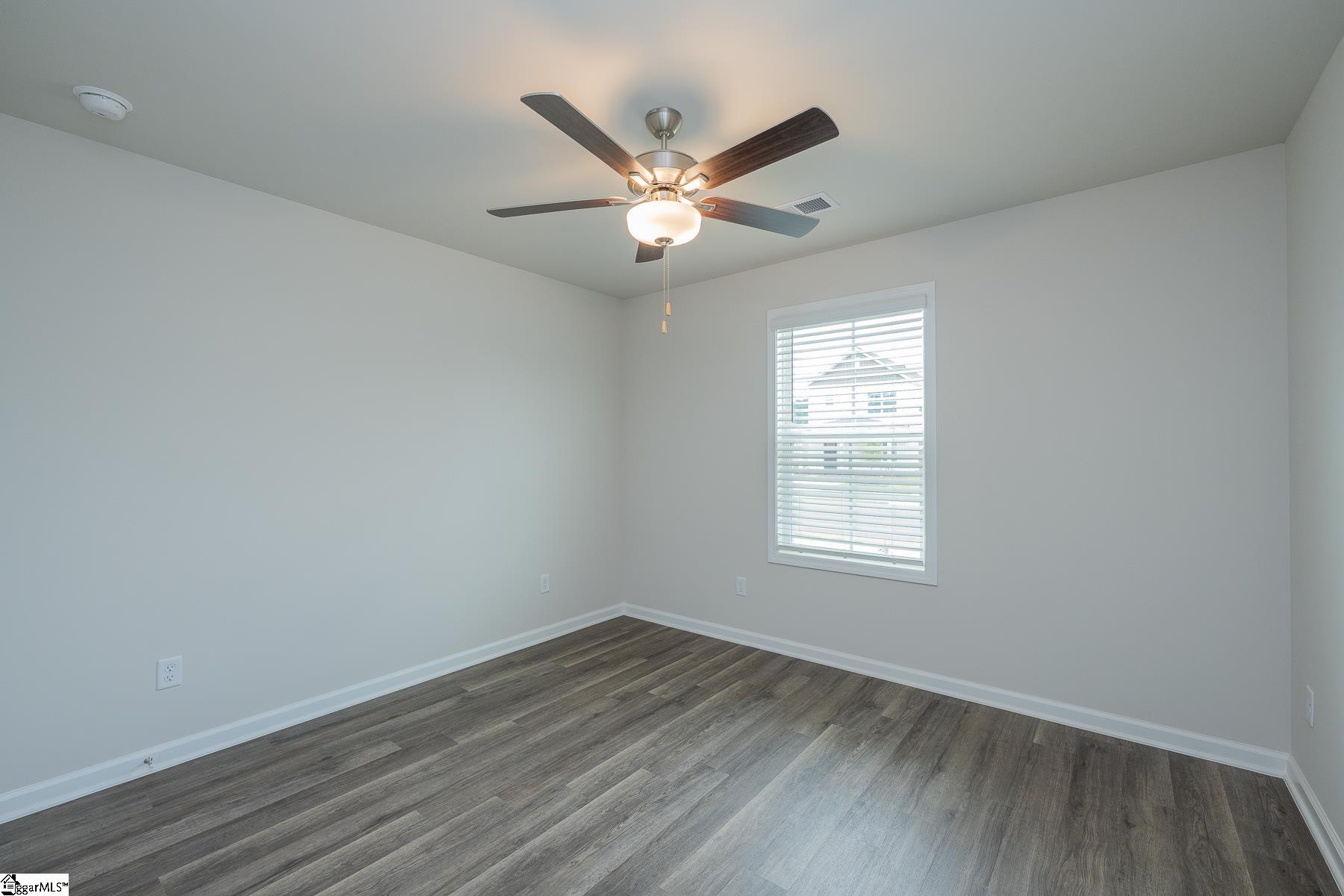 14 Thorndike Way Property Photo 23