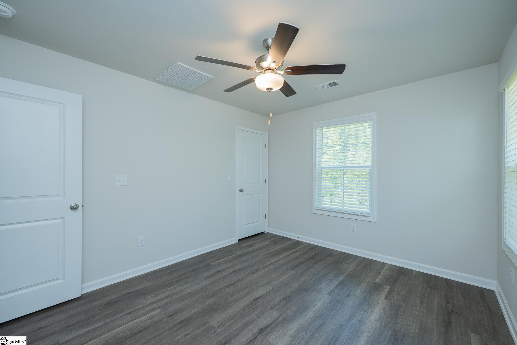 220 Waltham Court Property Photo 13