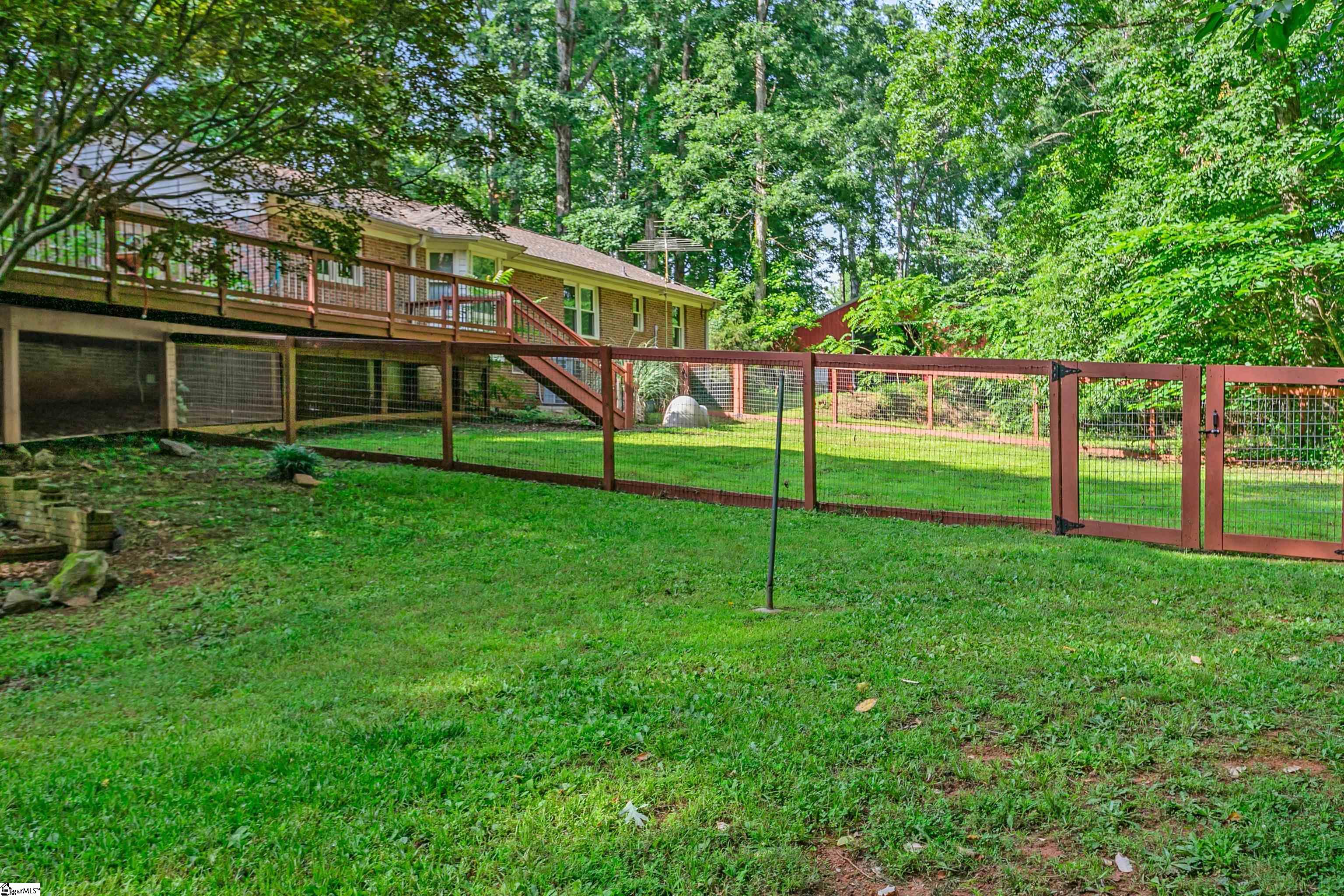 1733 Tigerville Road Property Photo 4