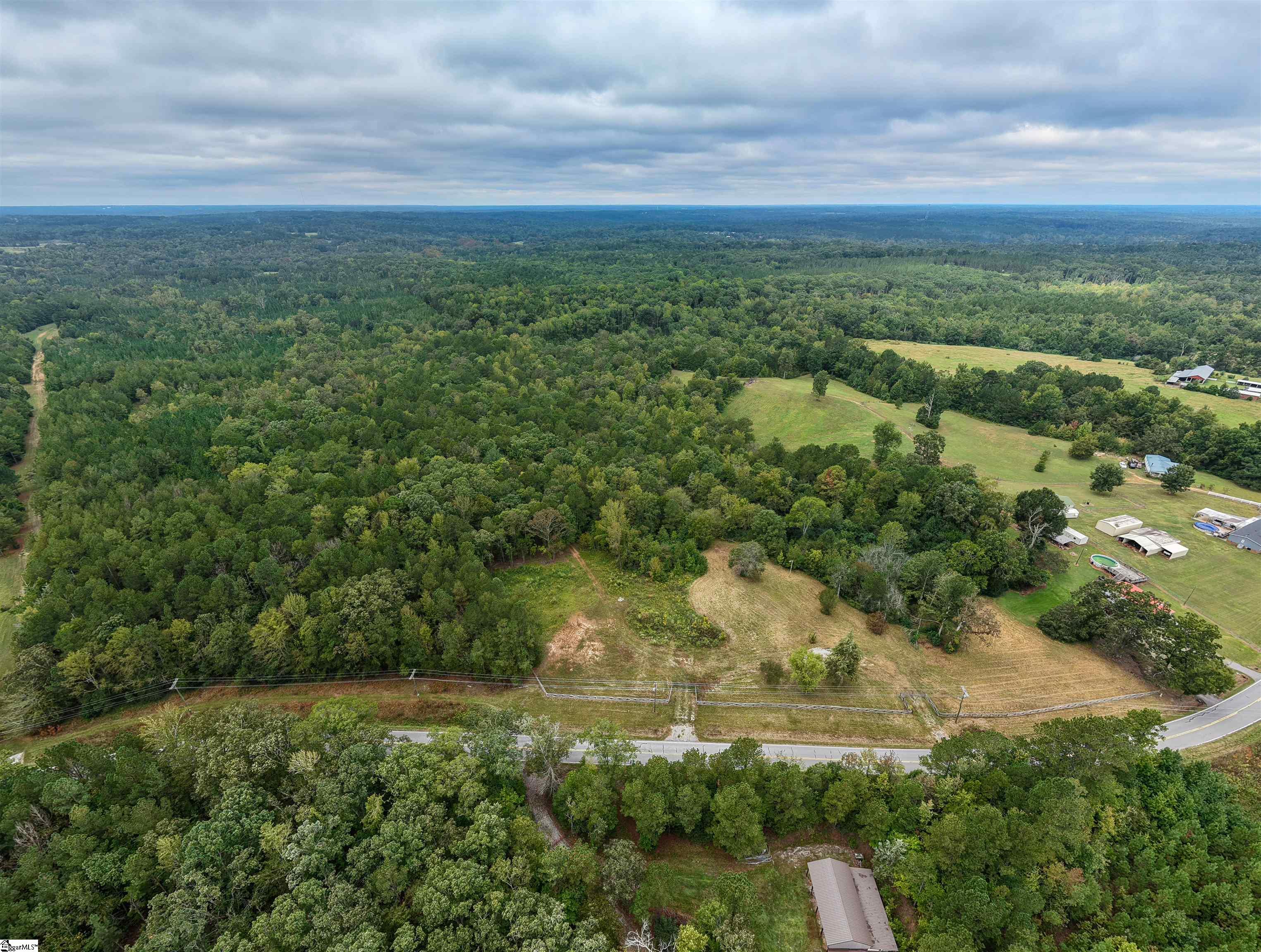 9816 Neely Ferry Road Property Photo 4