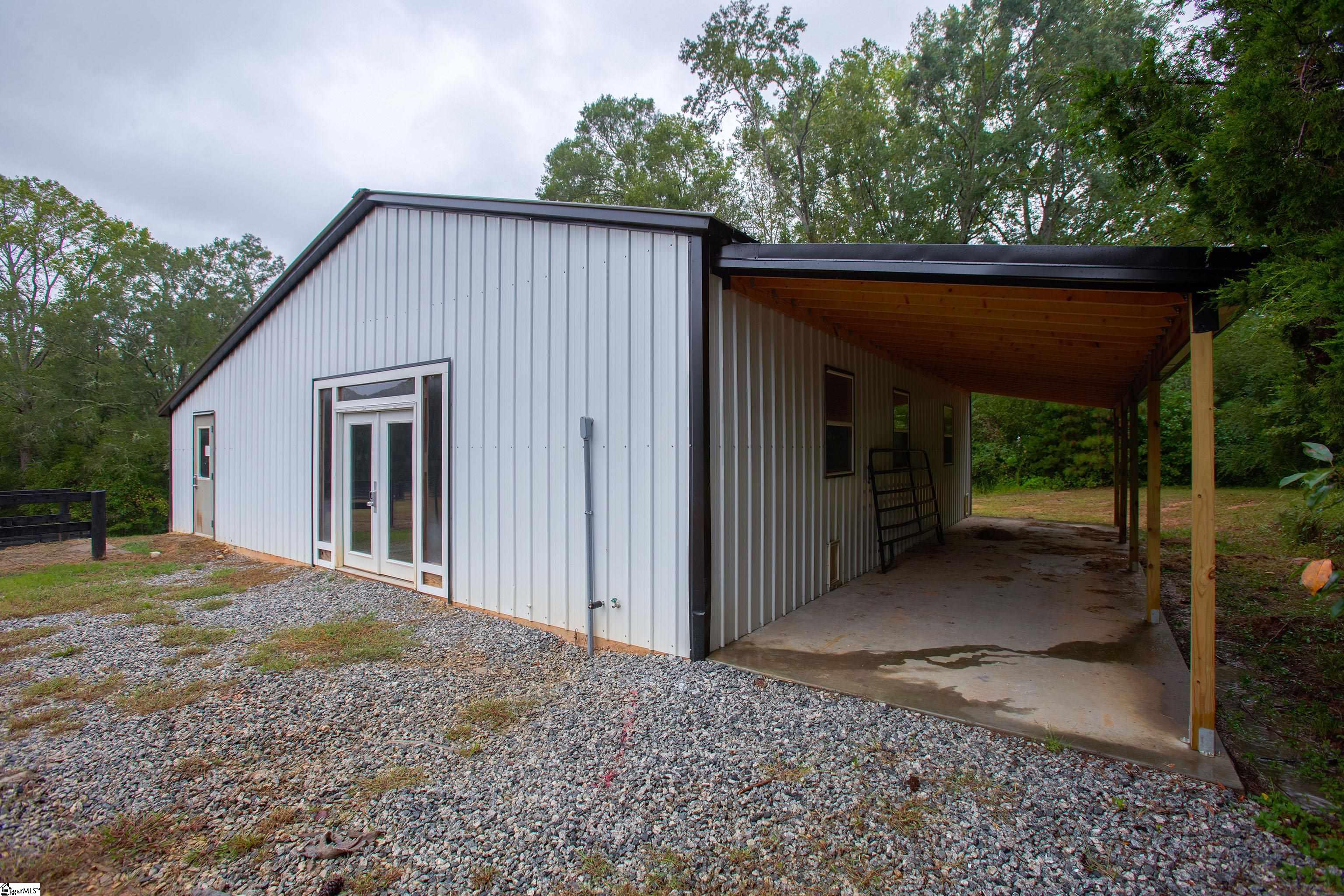 492 Edgewater Road Property Photo 20