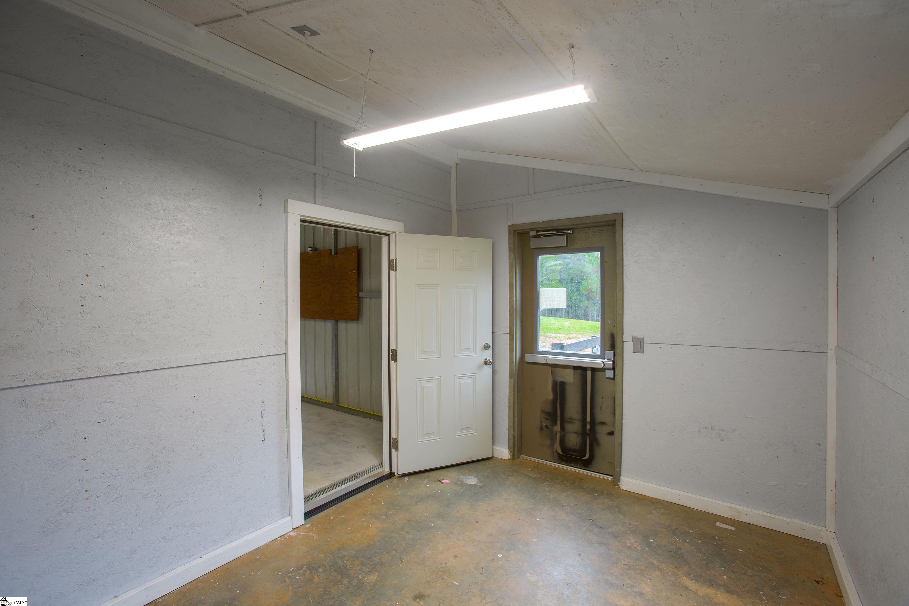 492 Edgewater Road Property Photo 23