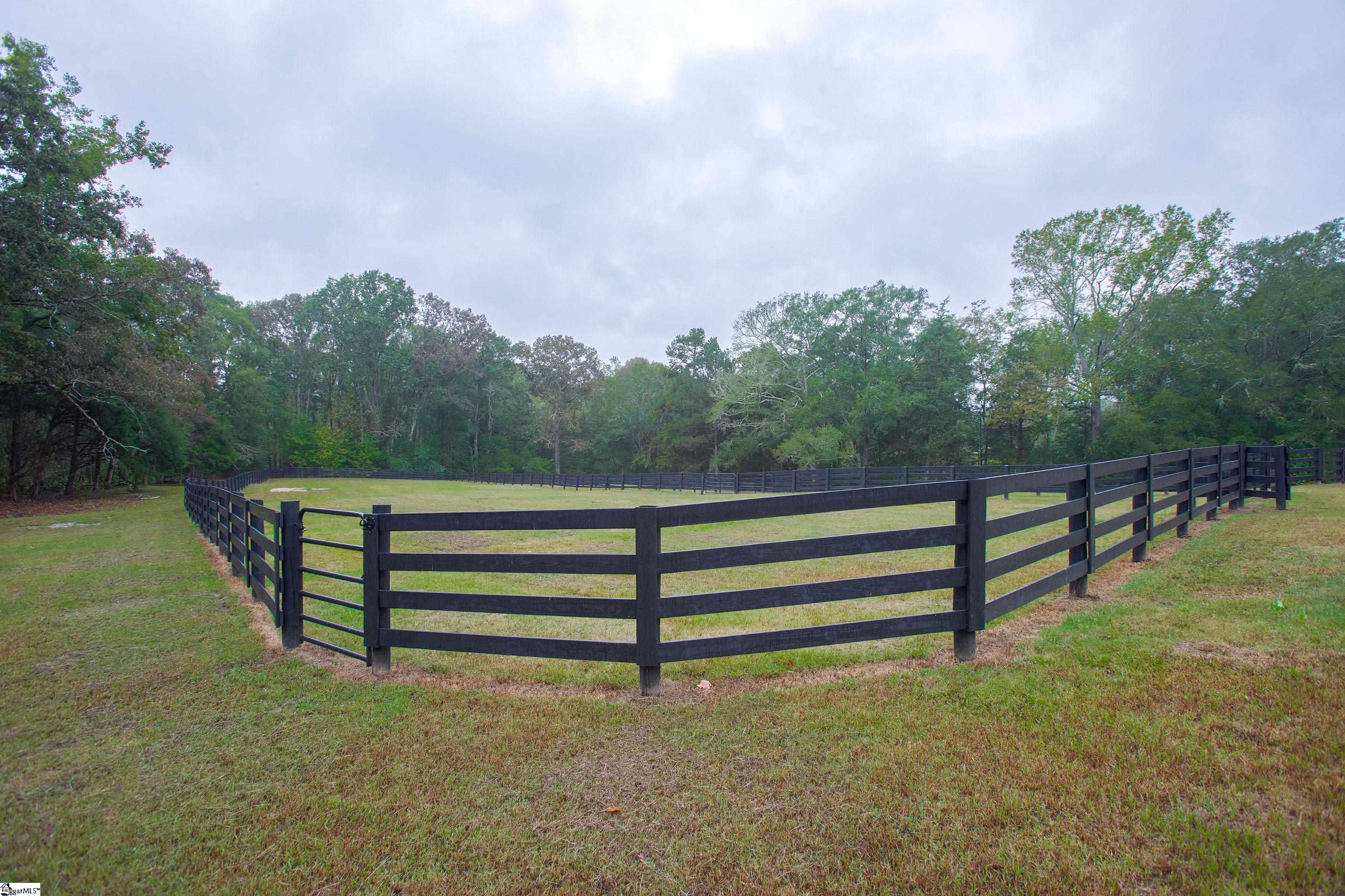 492 Edgewater Road Property Photo 24