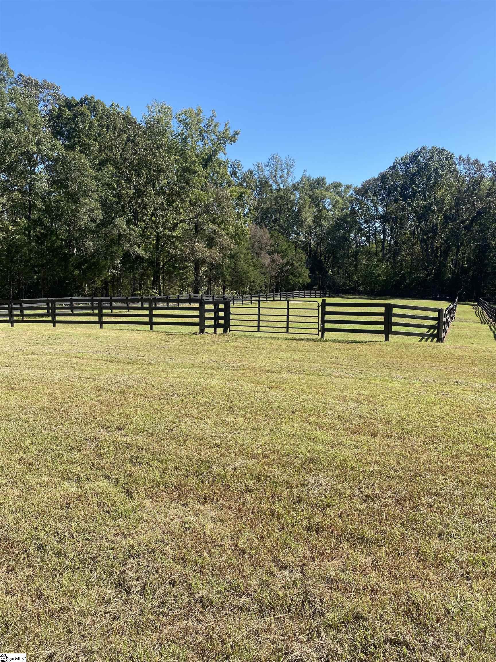 492 Edgewater Road Property Photo 25