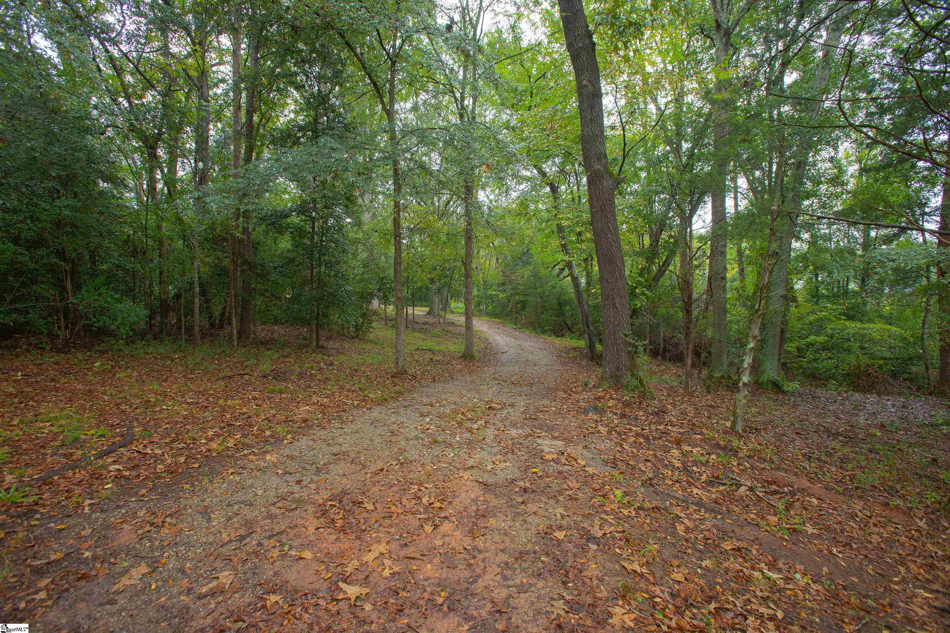 492 Edgewater Road Property Photo 32