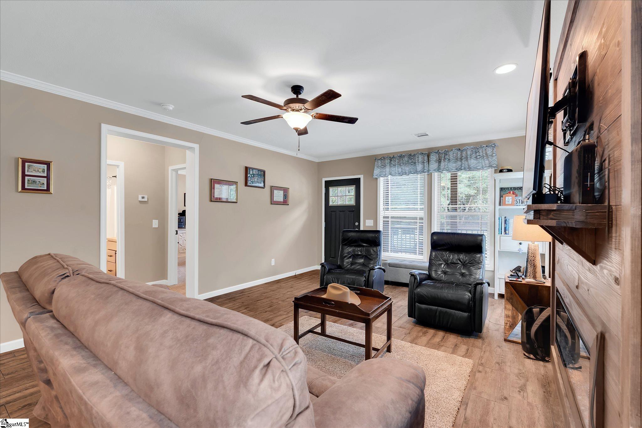 412 Simms School Road Property Photo 6