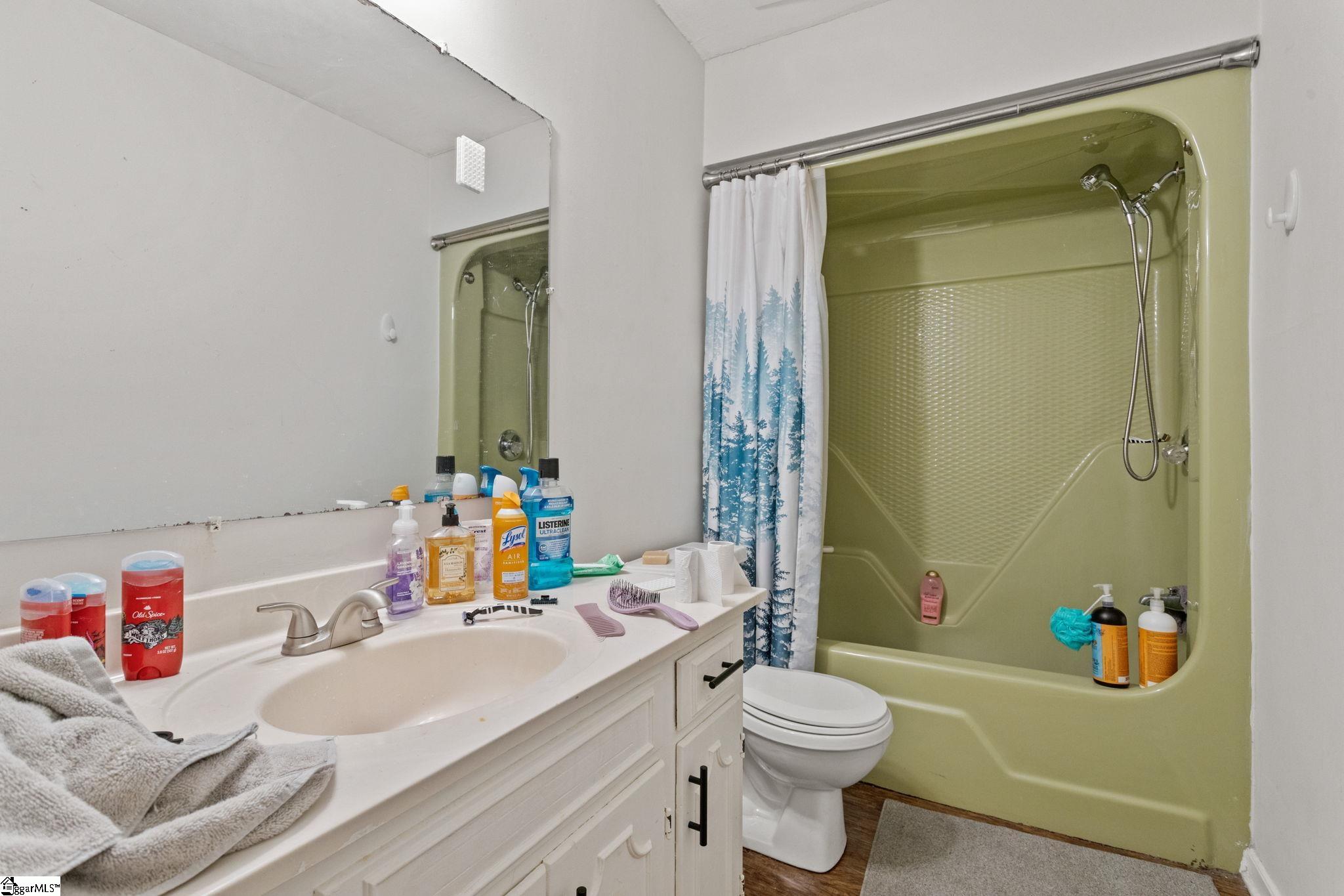 1603 N Main Street Property Photo 9
