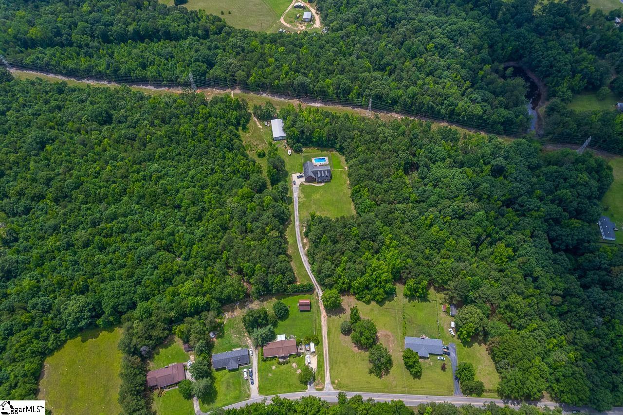 228 Varner Road Property Photo 15