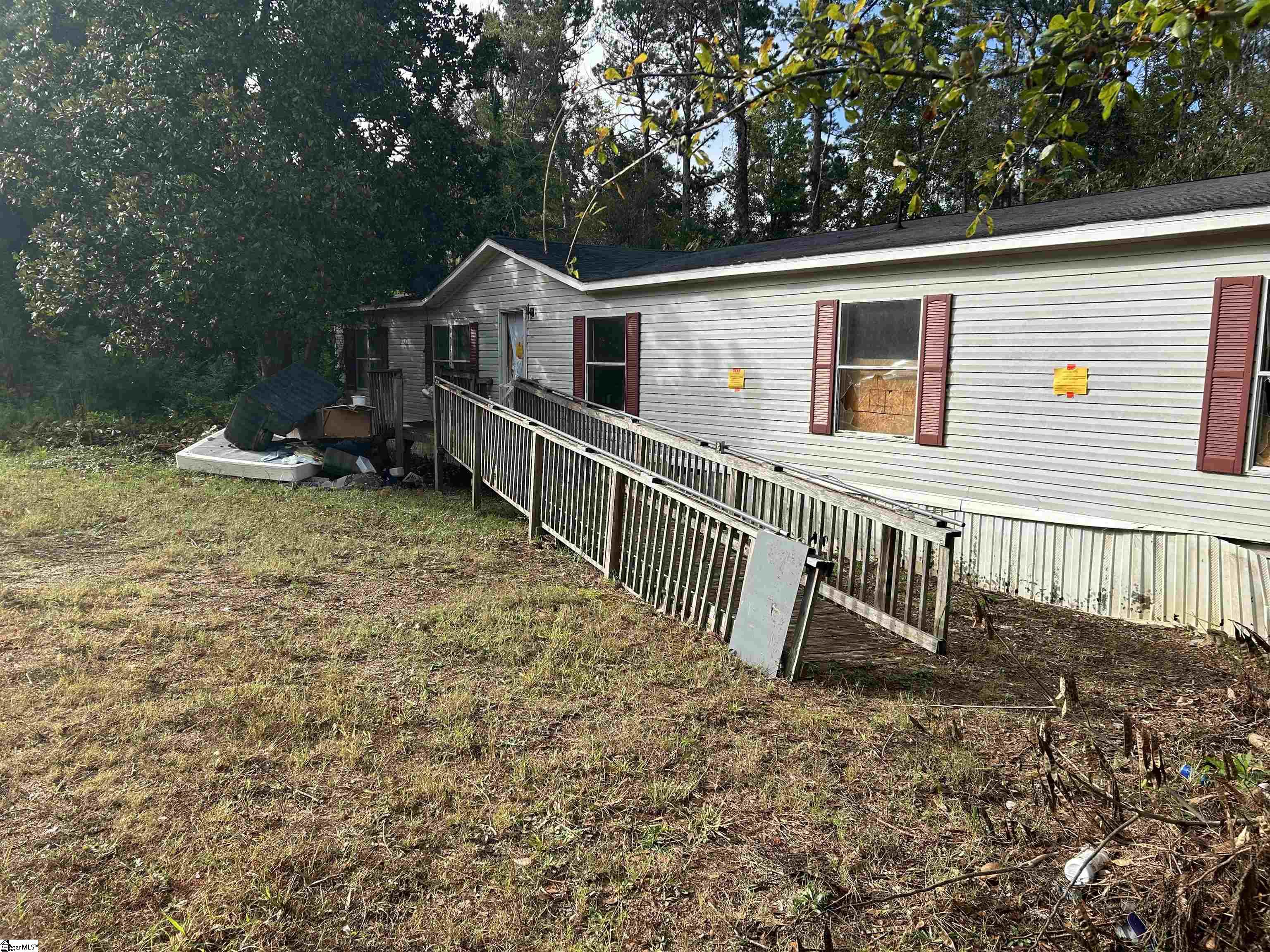 7687 Riverfork Road Property Photo 2