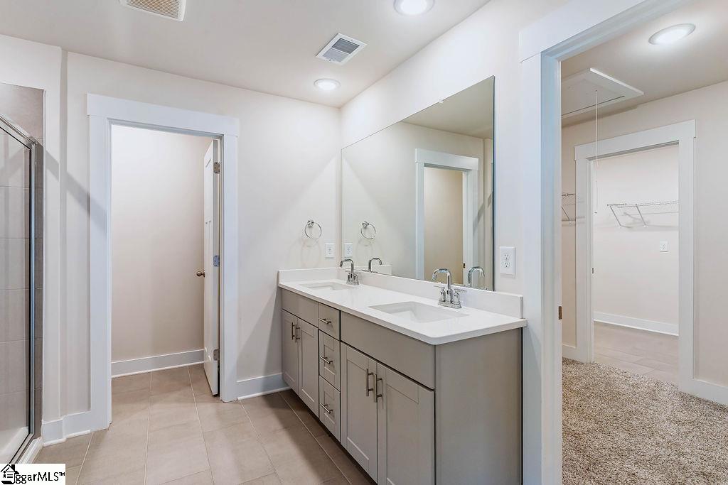 602 Splendid Place Property Photo 34
