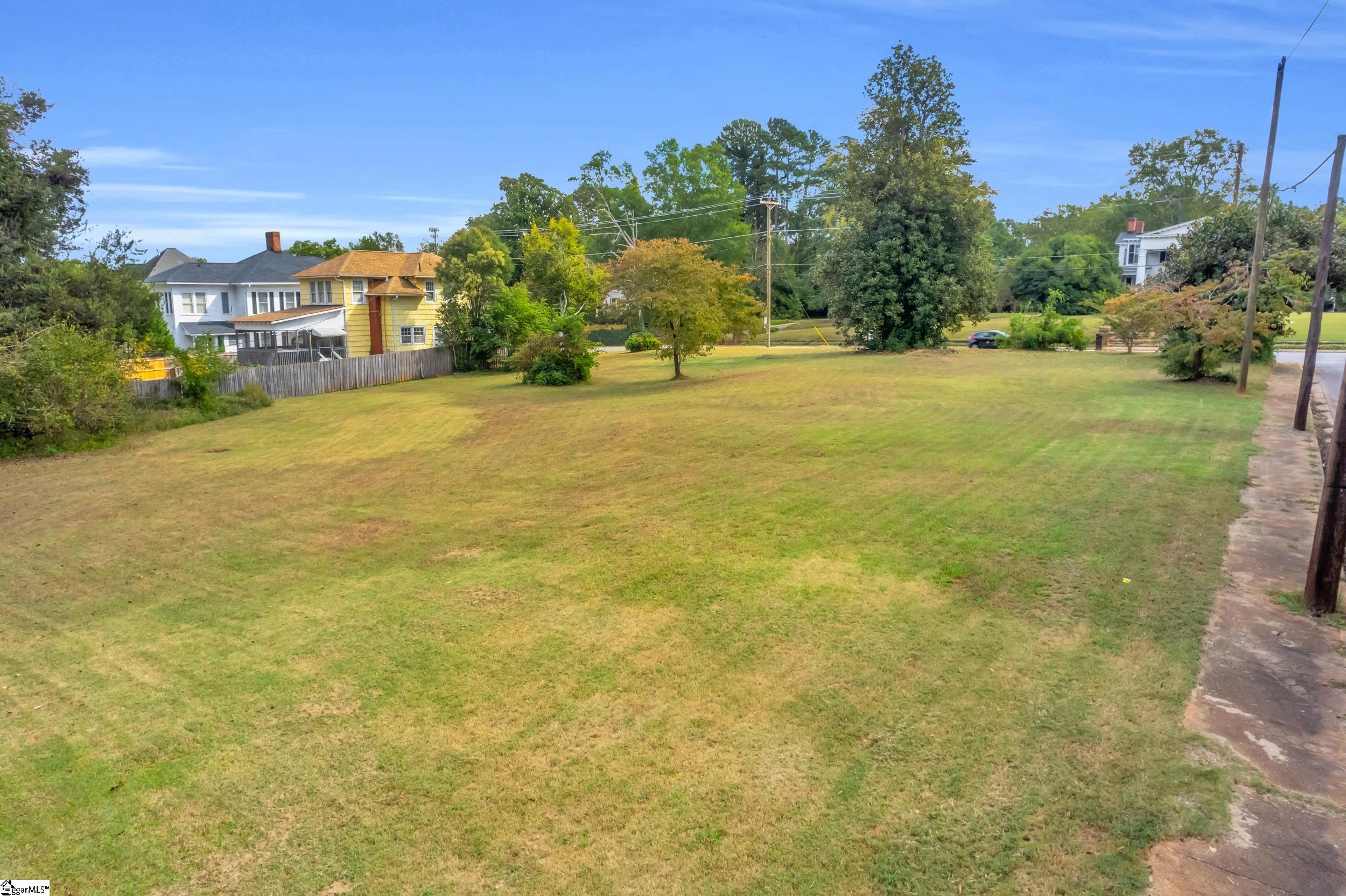 Lot 1 & 2 W Market Street Property Photo 1