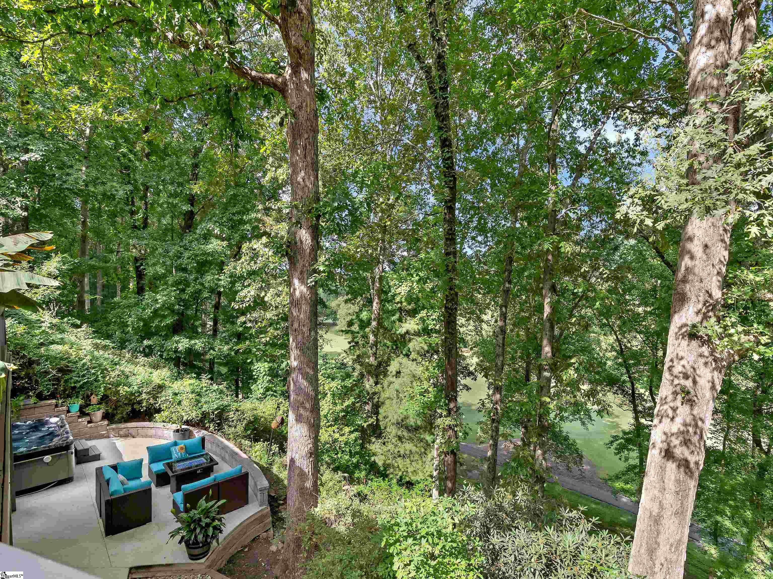 119 Foxboro Road Property Photo 2