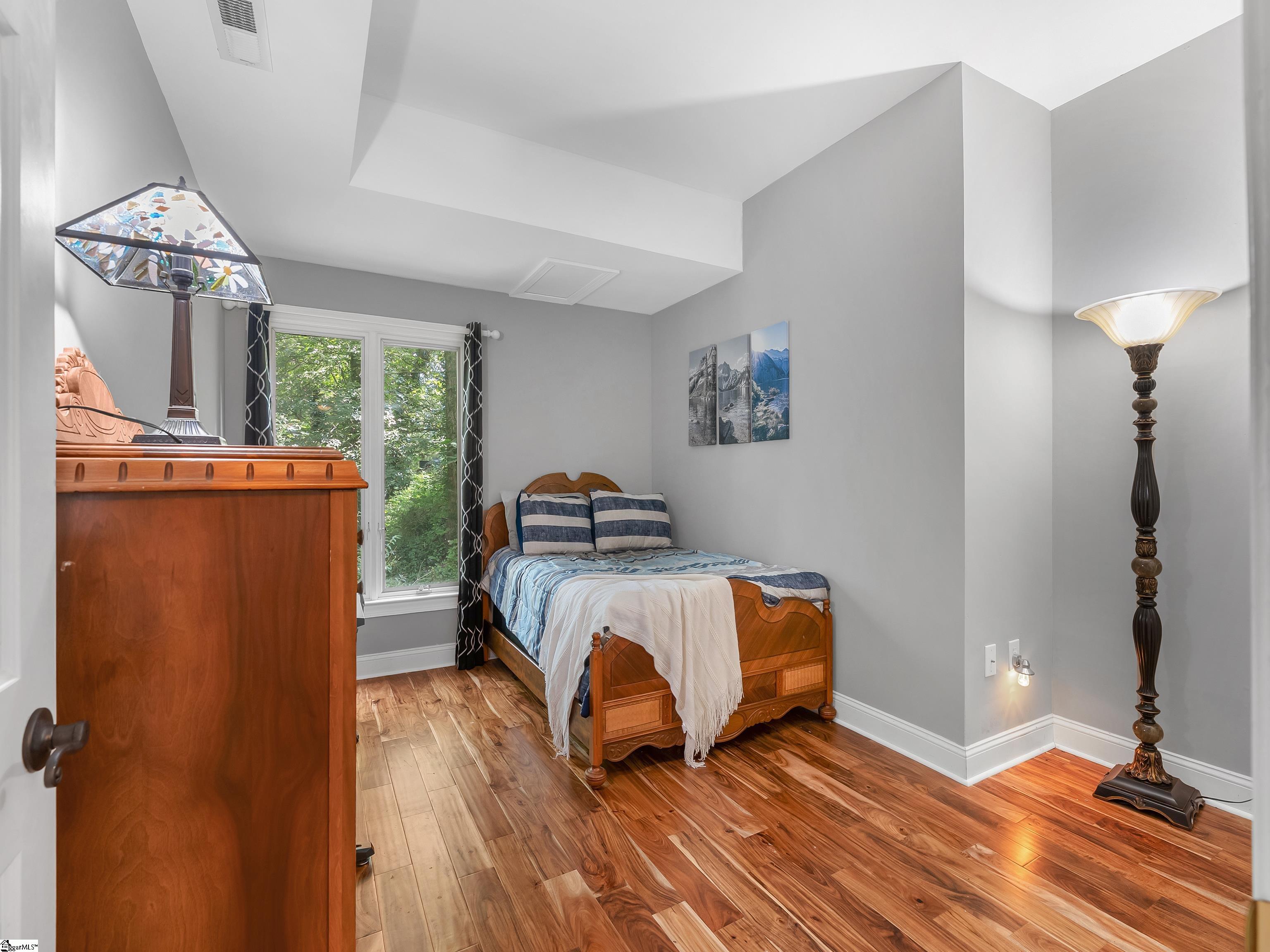 119 Foxboro Road Property Photo 33