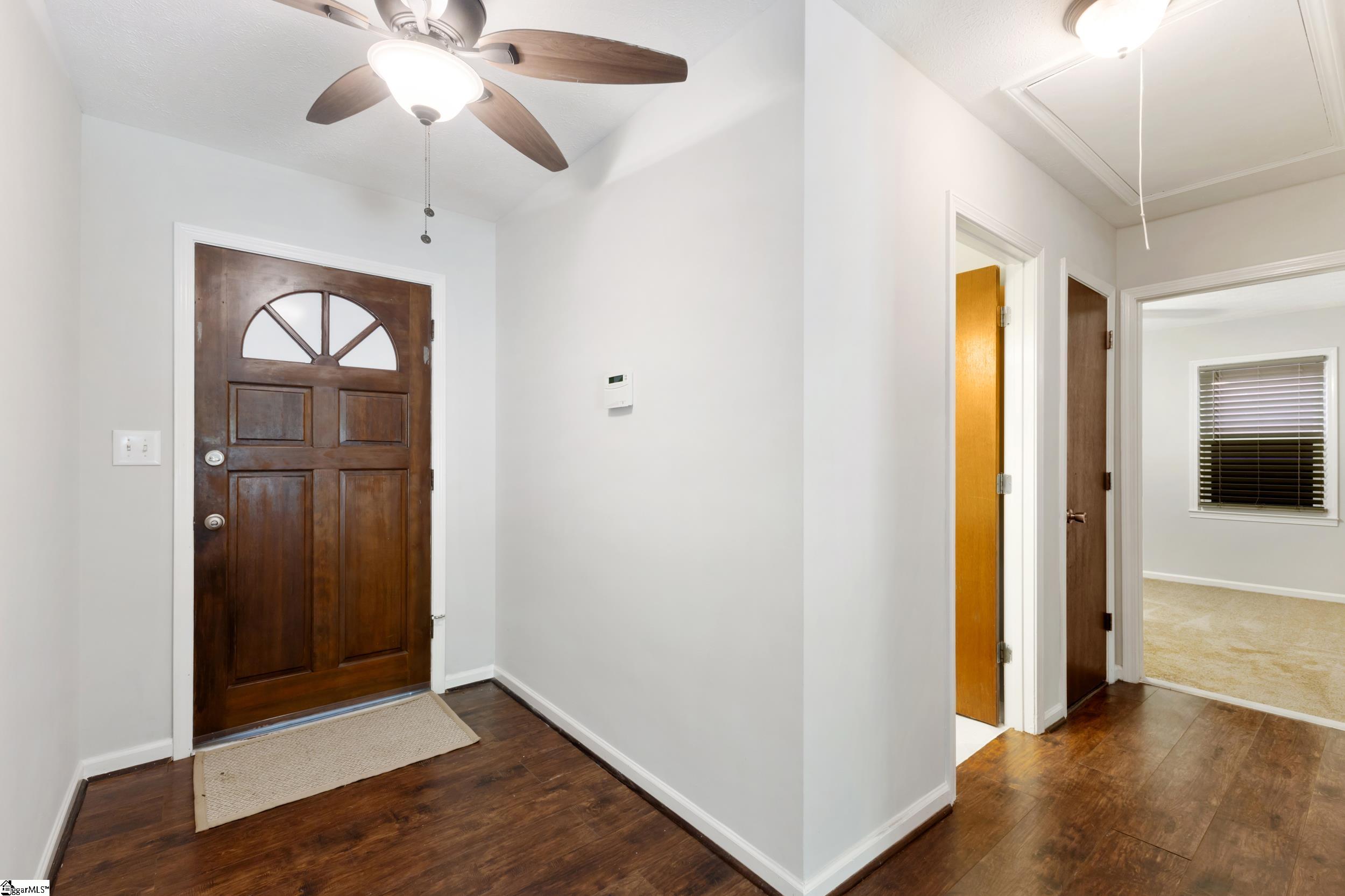 1120 Saluda Lake Road Property Photo 5