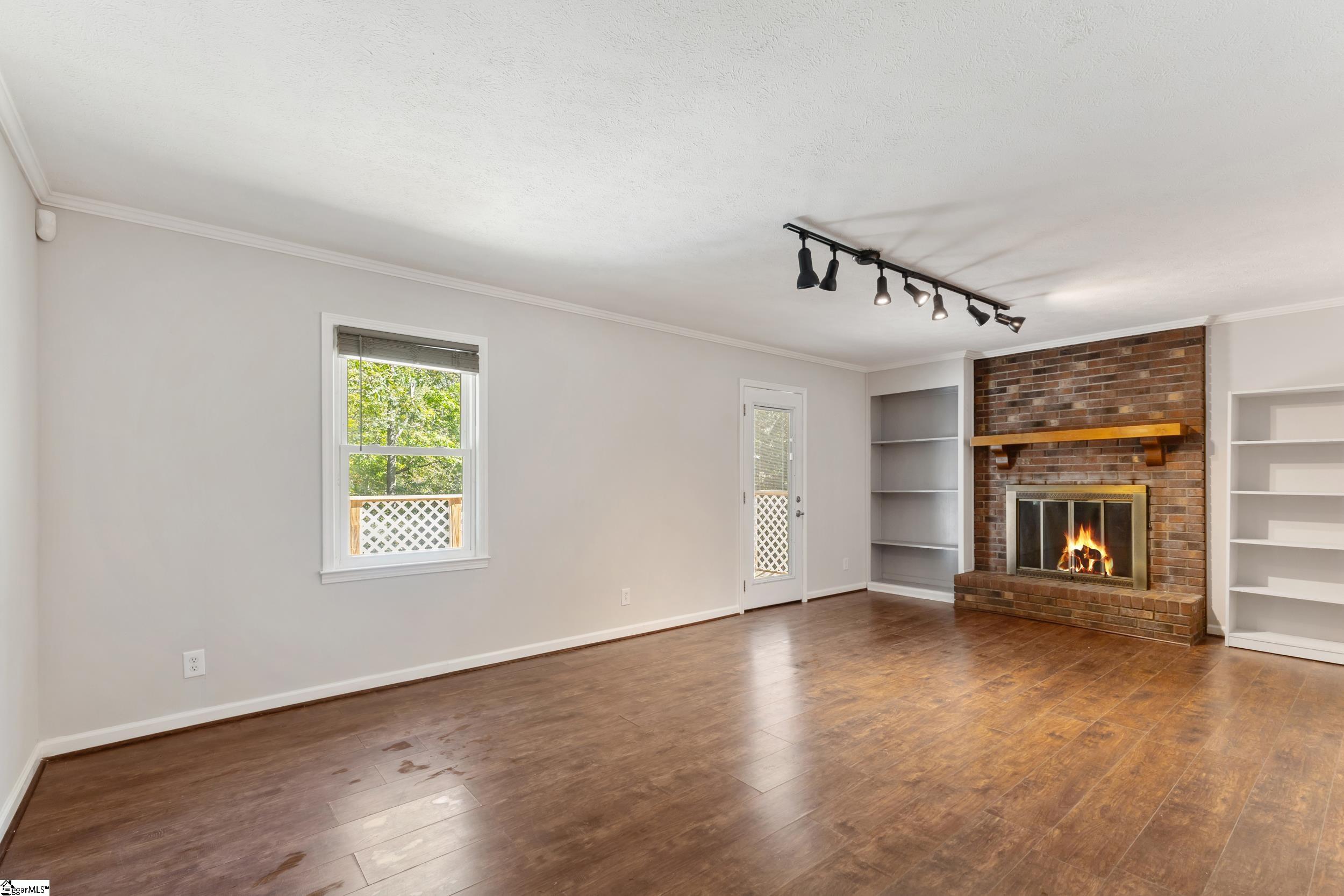 1120 Saluda Lake Road Property Photo 6