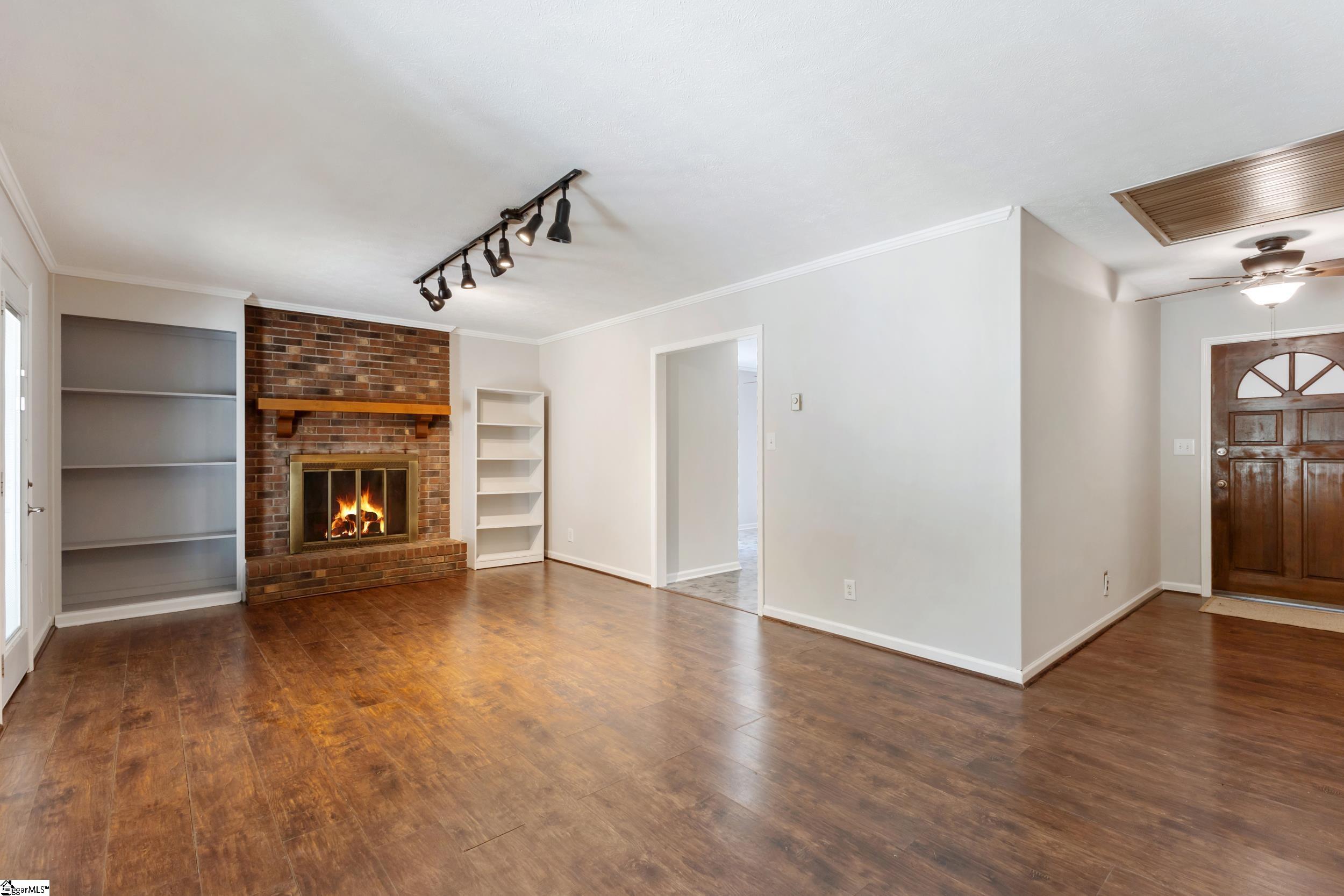 1120 Saluda Lake Road Property Photo 8