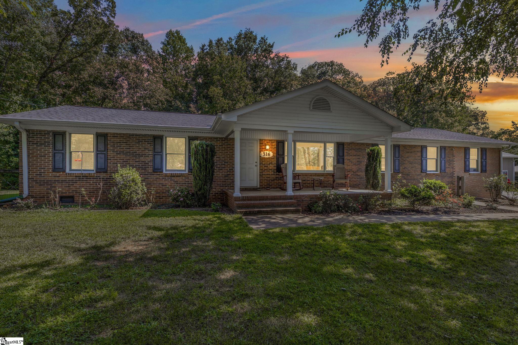 316 Mountain Estates Road Property Photo 5