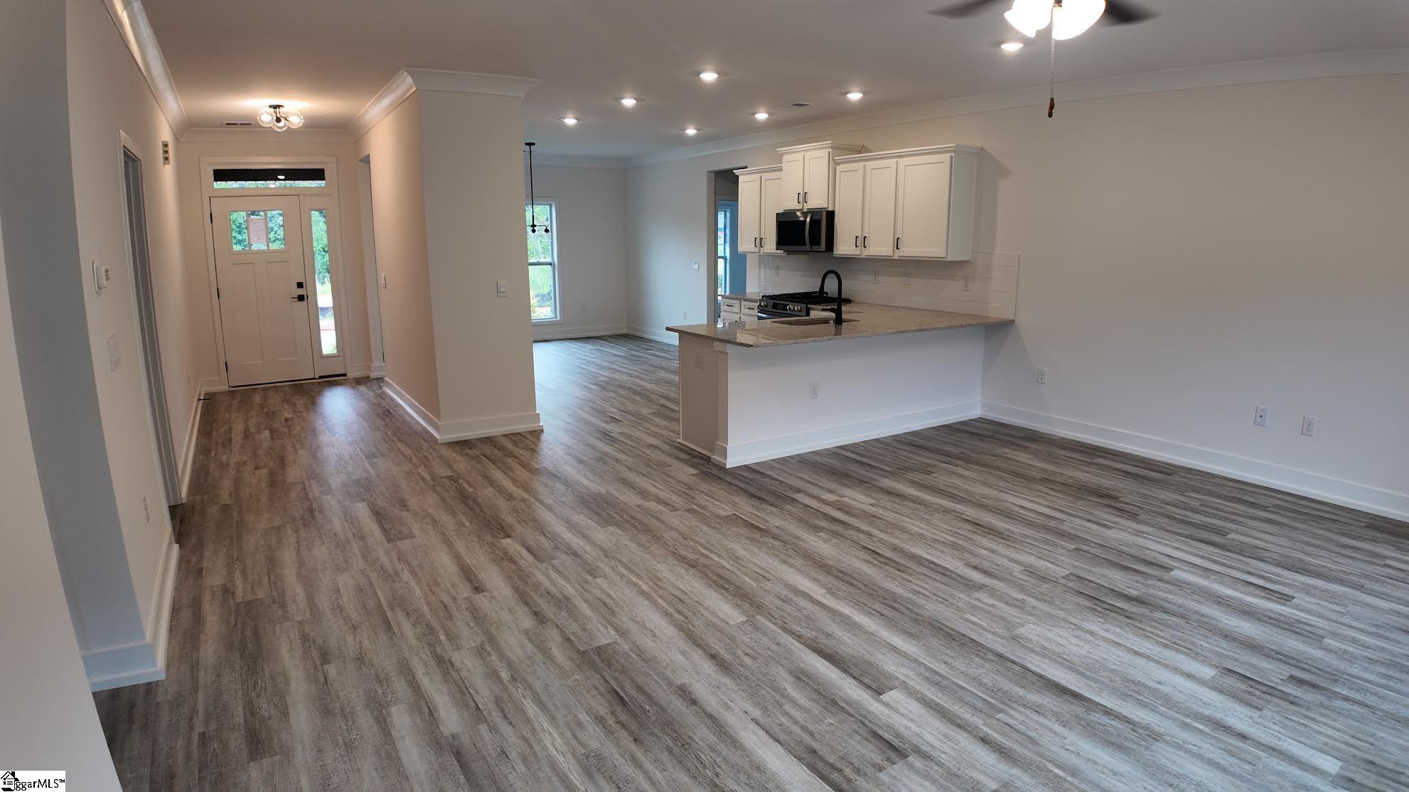 223 Rolling Waters Drive Property Photo 2