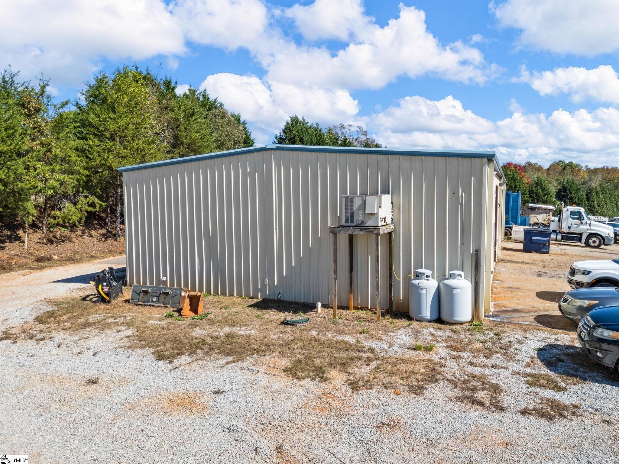 3808 N Highway 14 Property Photo 29