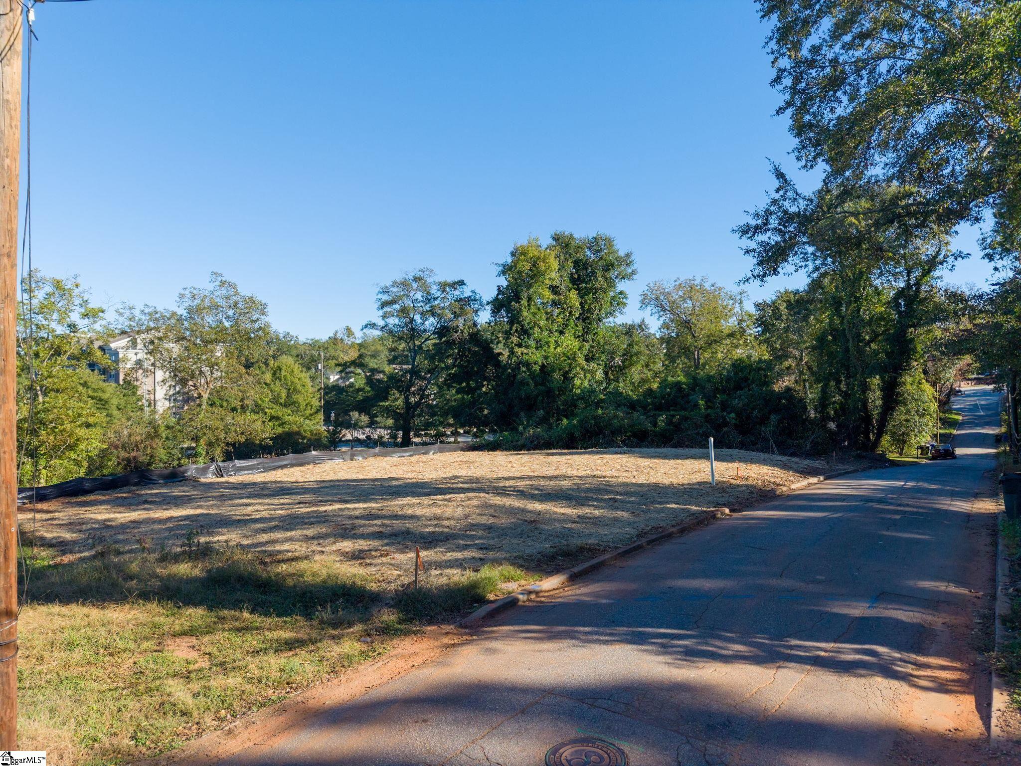 9 Urban Street Property Photo 14