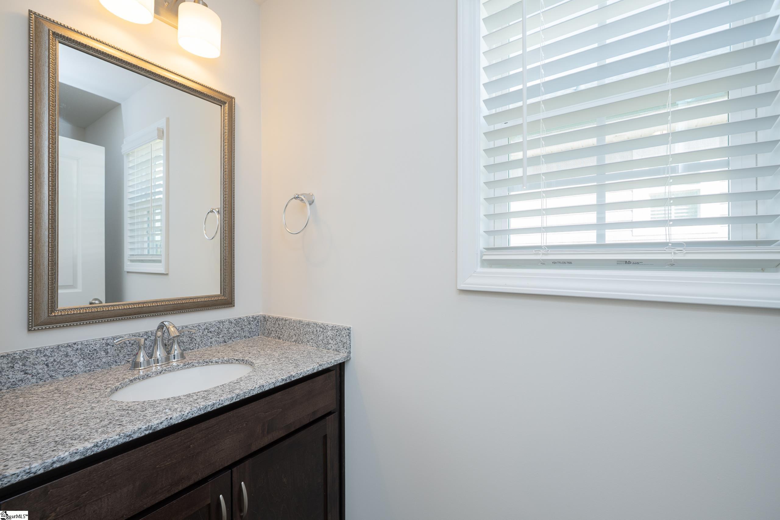 15 Thorndike Way Property Photo 14