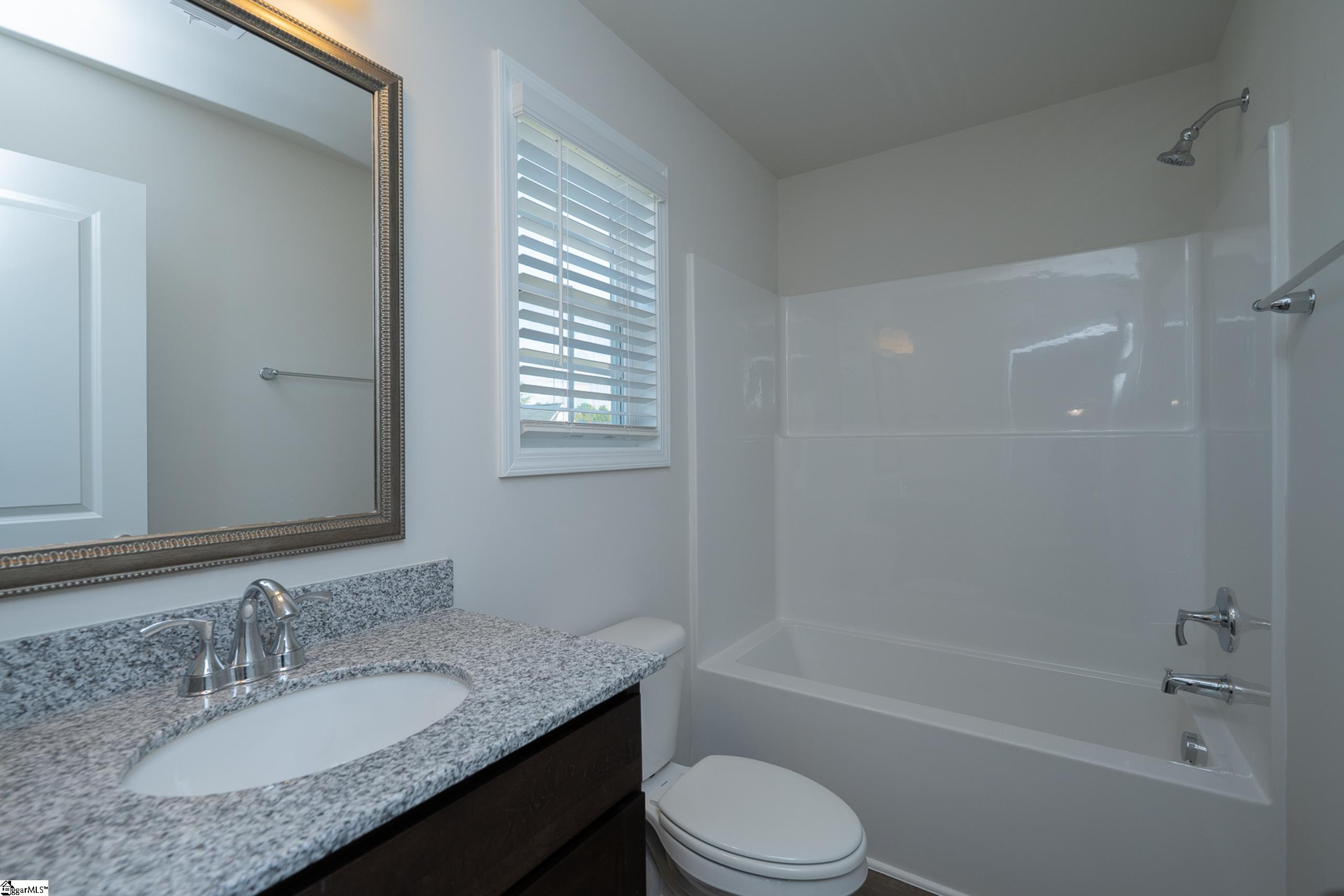 15 Thorndike Way Property Photo 17