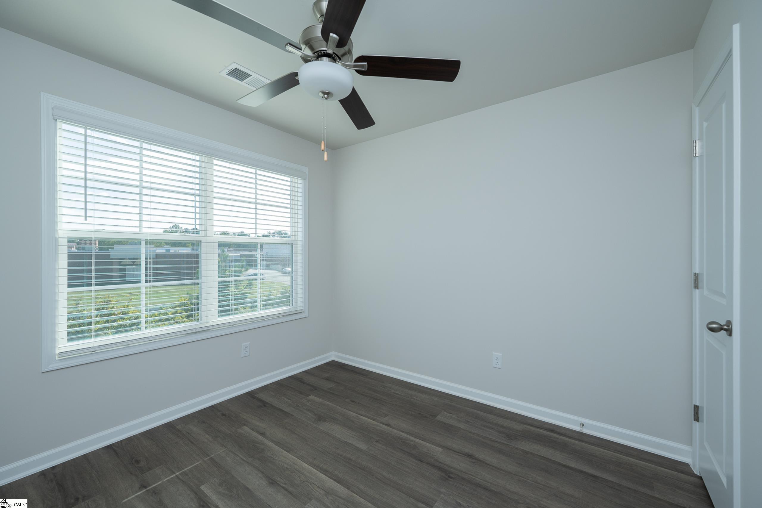 15 Thorndike Way Property Photo 18