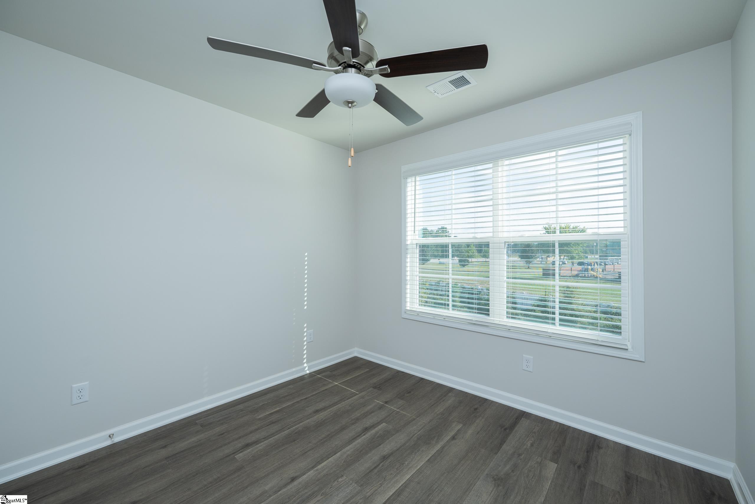 15 Thorndike Way Property Photo 19