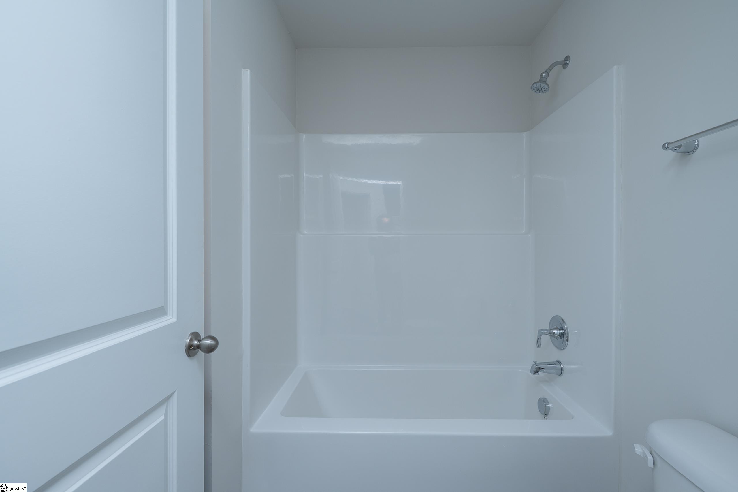15 Thorndike Way Property Photo 21