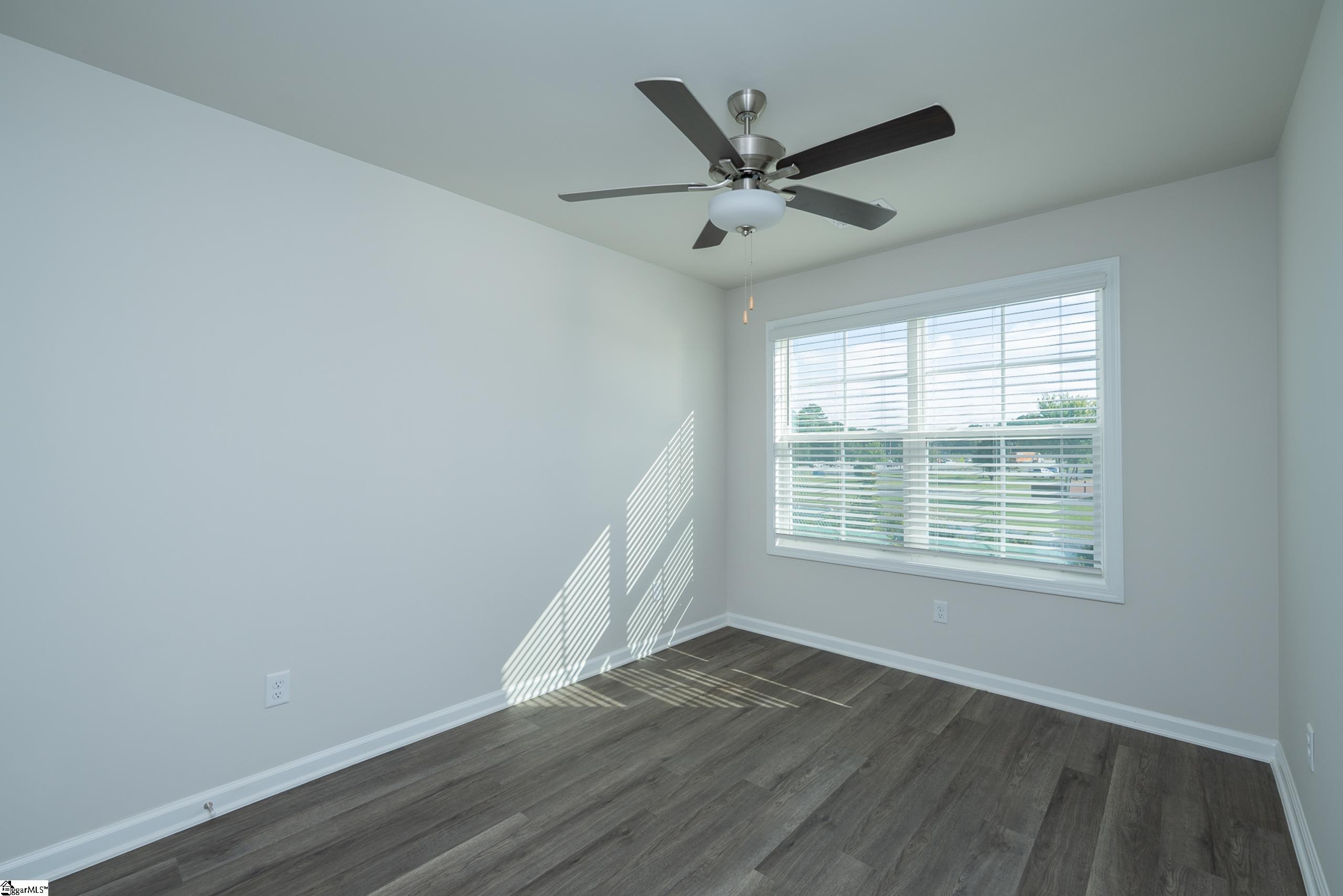 15 Thorndike Way Property Photo 22