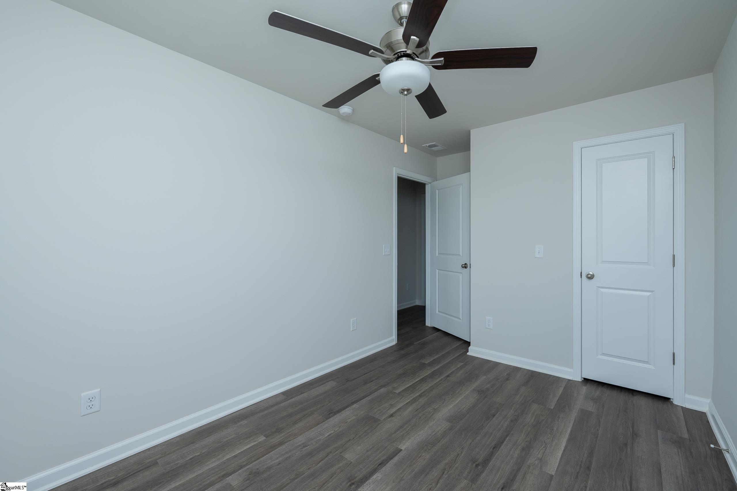 15 Thorndike Way Property Photo 23