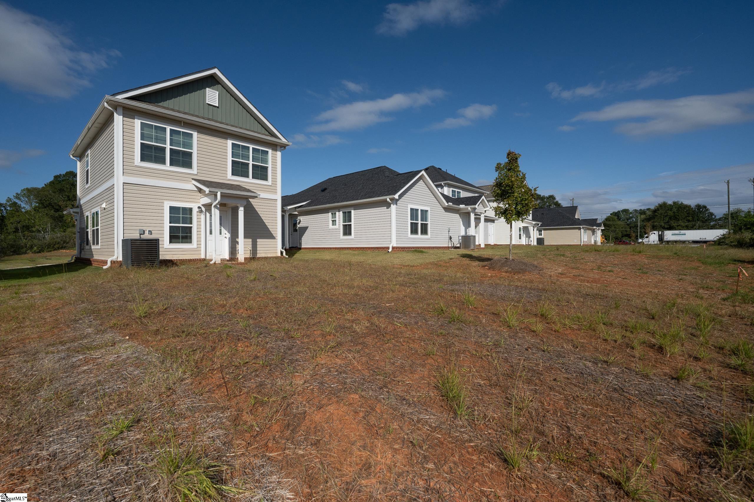 15 Thorndike Way Property Photo 24