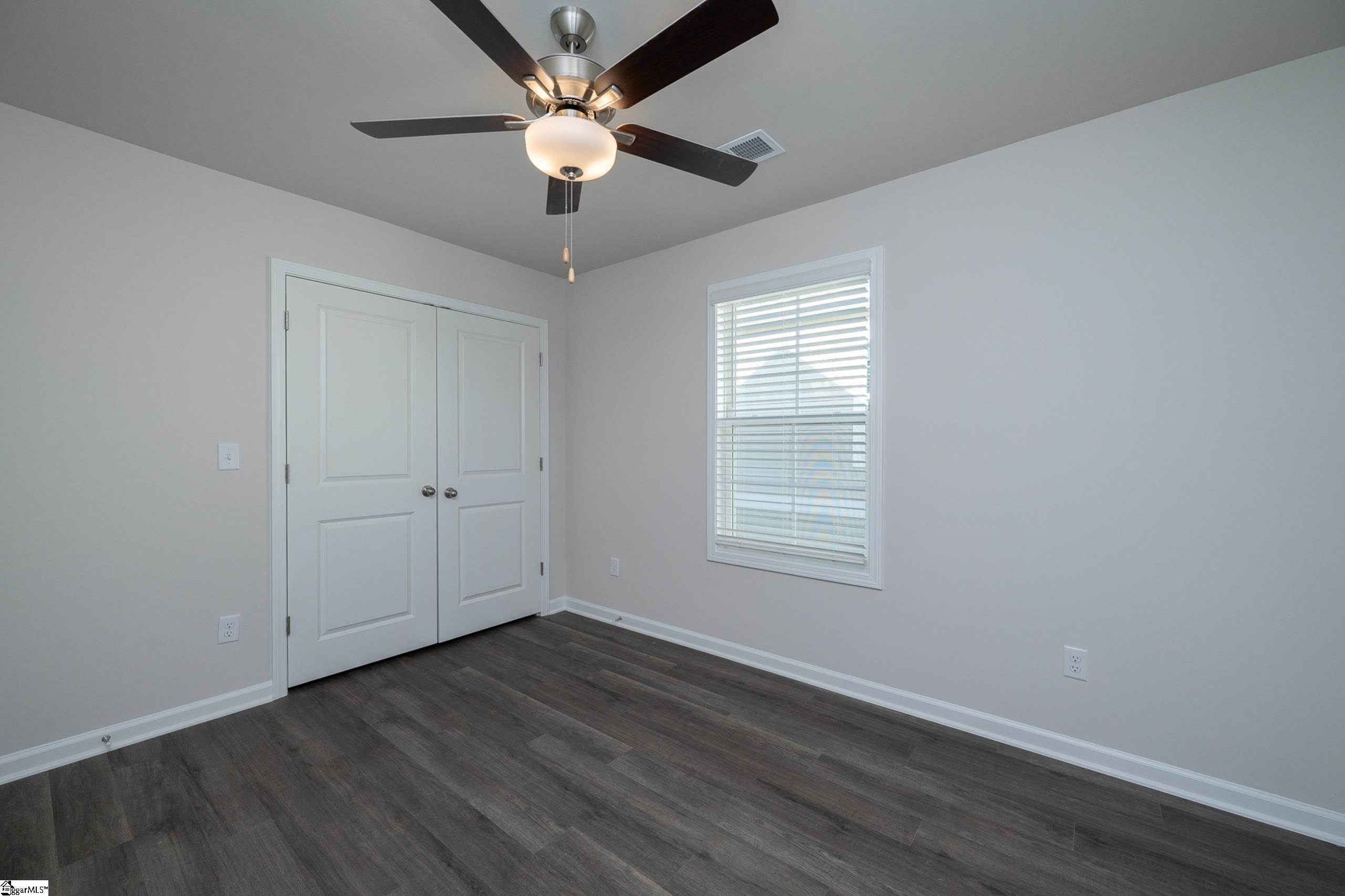 17 Thorndike Way Property Photo 16