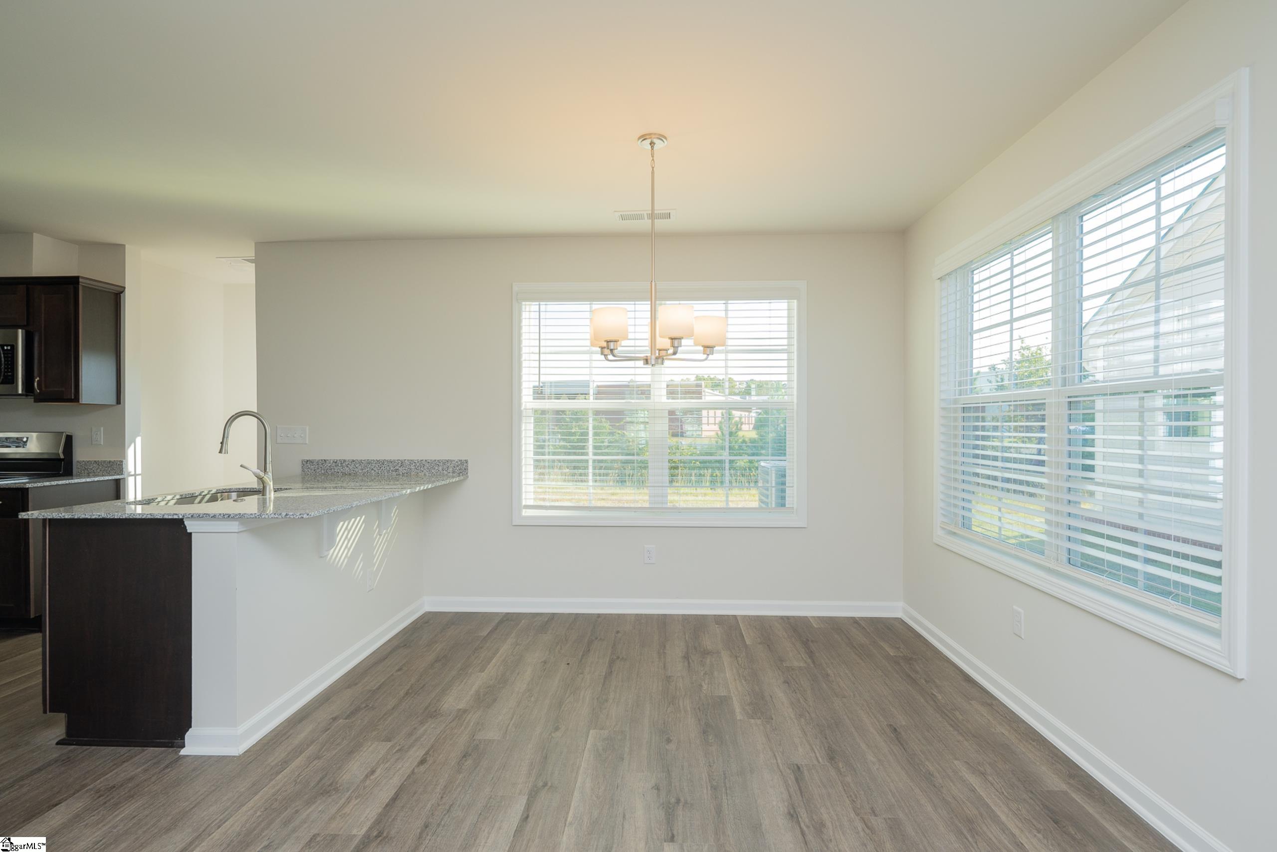 19 Thorndike Way Property Photo 9