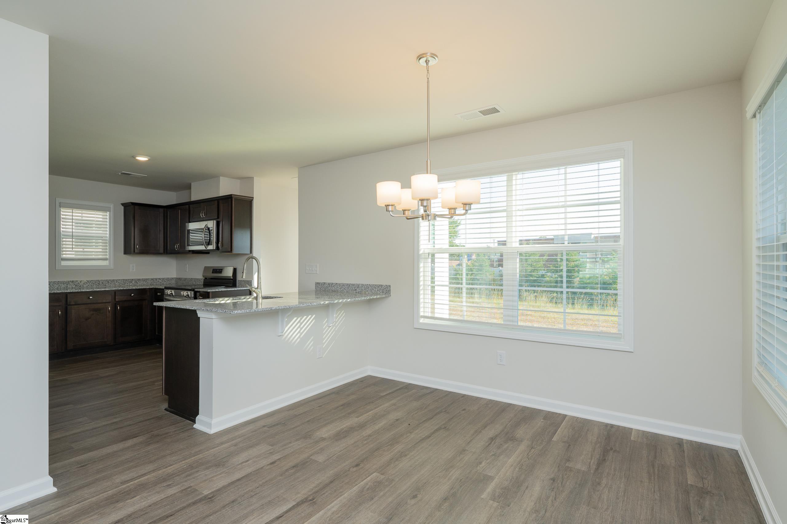 19 Thorndike Way Property Photo 10