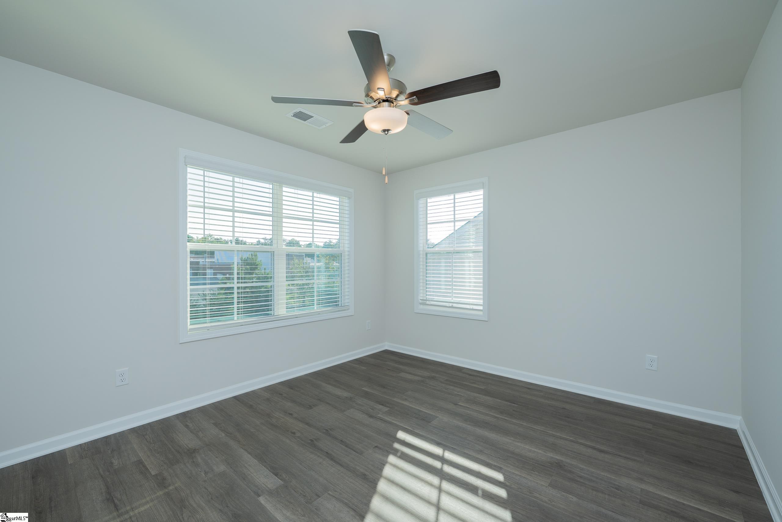 19 Thorndike Way Property Photo 19